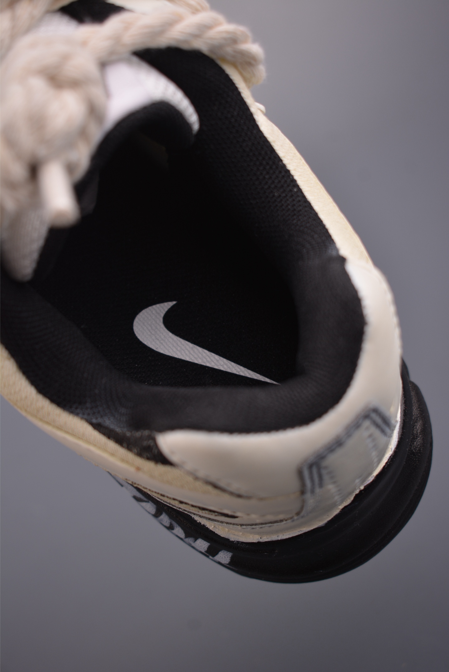 300 Nike INITIATOR RNR 复古做旧 解构绑带 舒适百搭防滑耐磨 低帮跑步鞋 394055-100