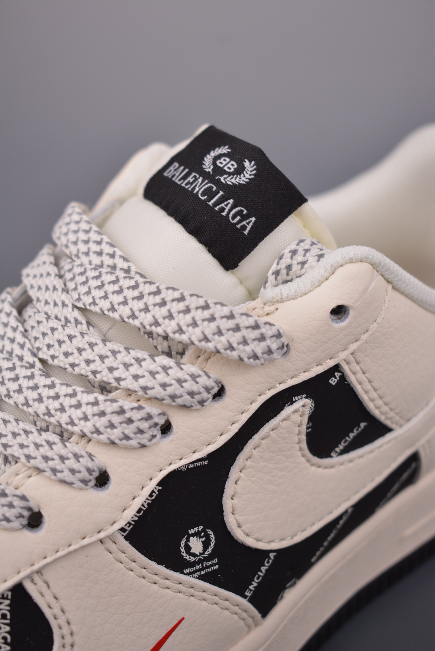 260 Nike Air Force 1 Low 巴黎世家联名 XS1958-622