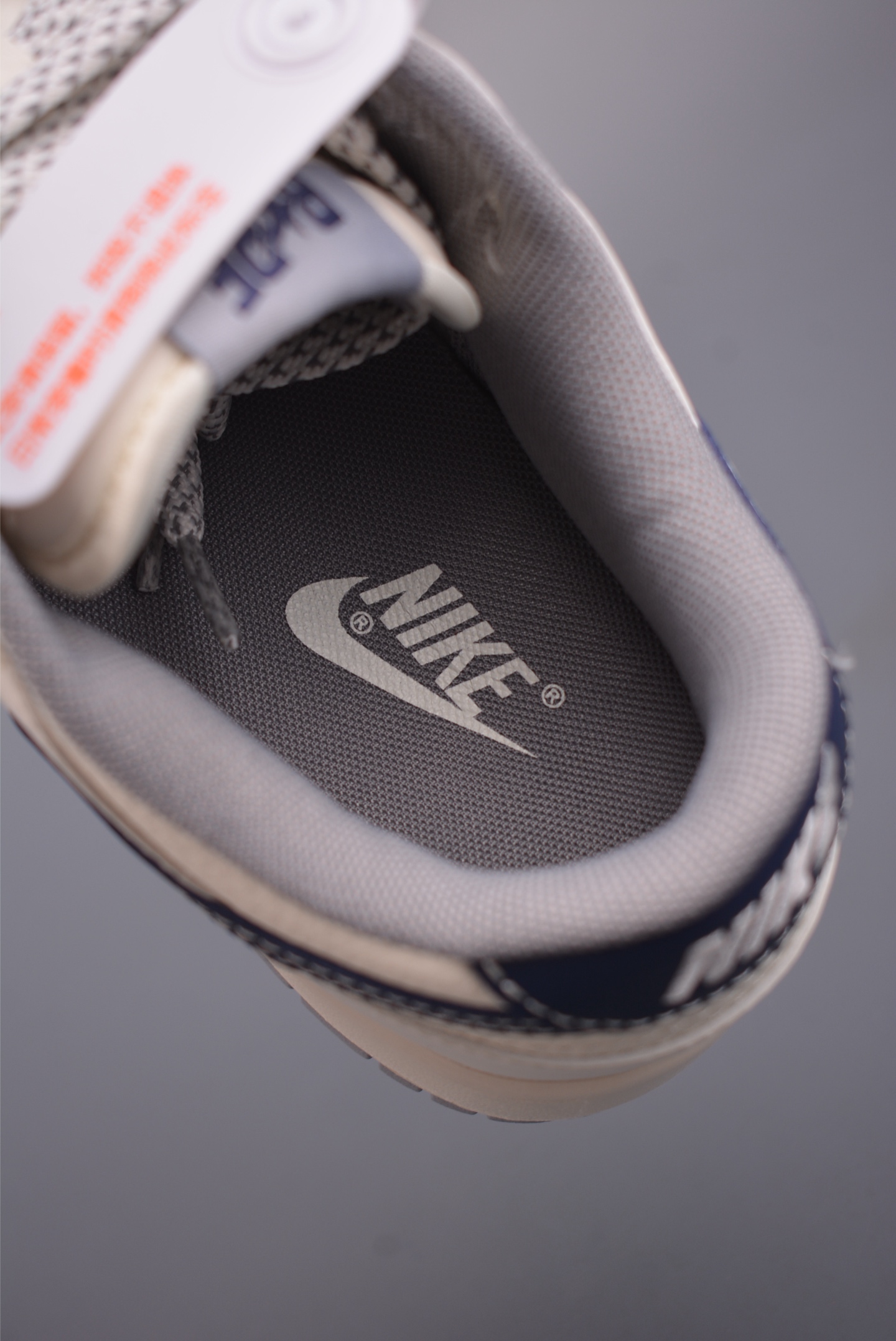 Nike SB Dunk Low 猿人头联名 JP1628-036-High Quatity Cheap Brand wholesale wholesaler seller Clothes Bags handbags Sneakers Top Fashion Clothing Shoes from China Factory Chinese suppliers best Quality Beautiful Price Nike SB Dunk Low 猿人头联名 JP1628-036