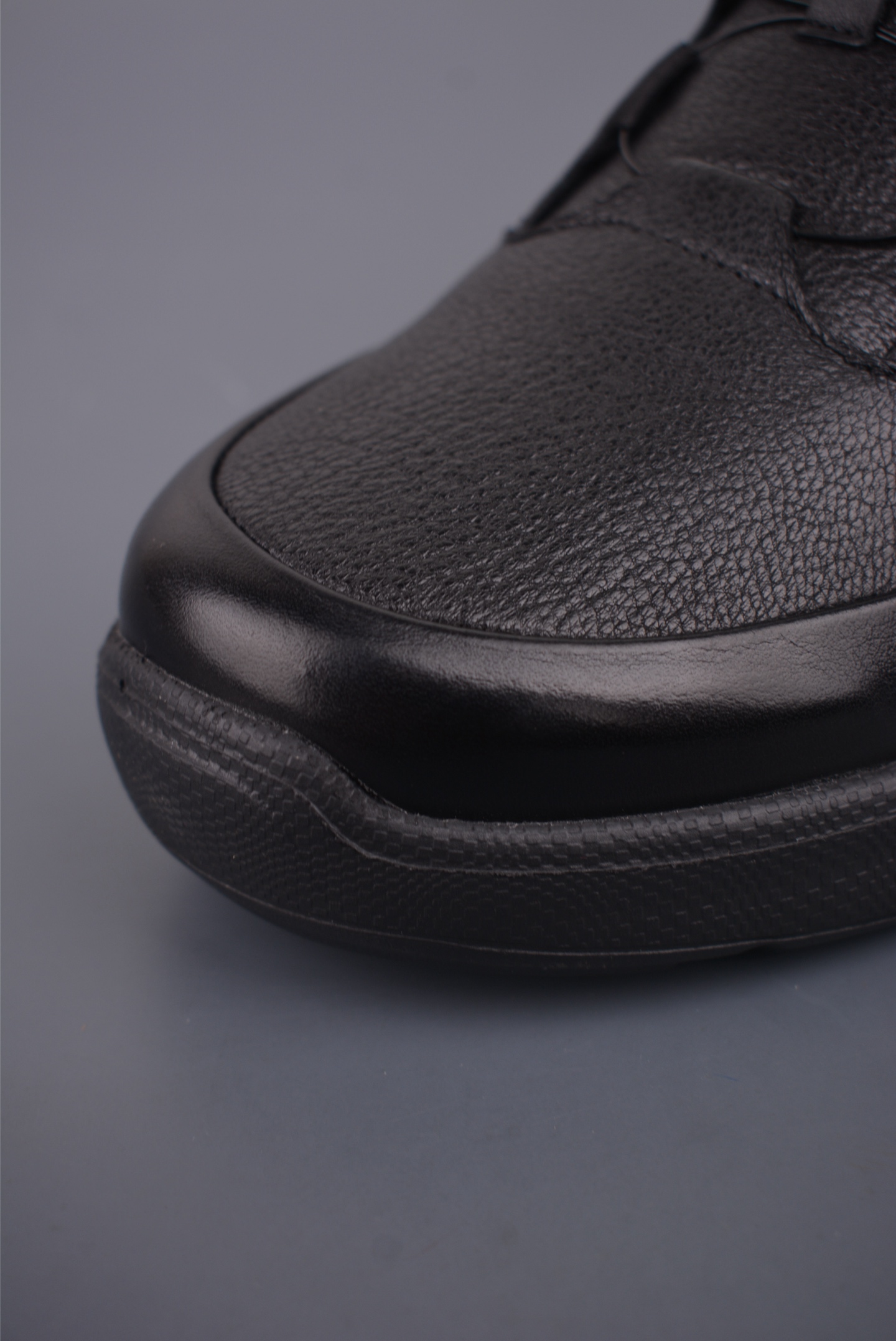 ECCO爱步运动鞋 BIOMC系列全新品质 透气轻便防滑缓震牛皮跑鞋健步 875828