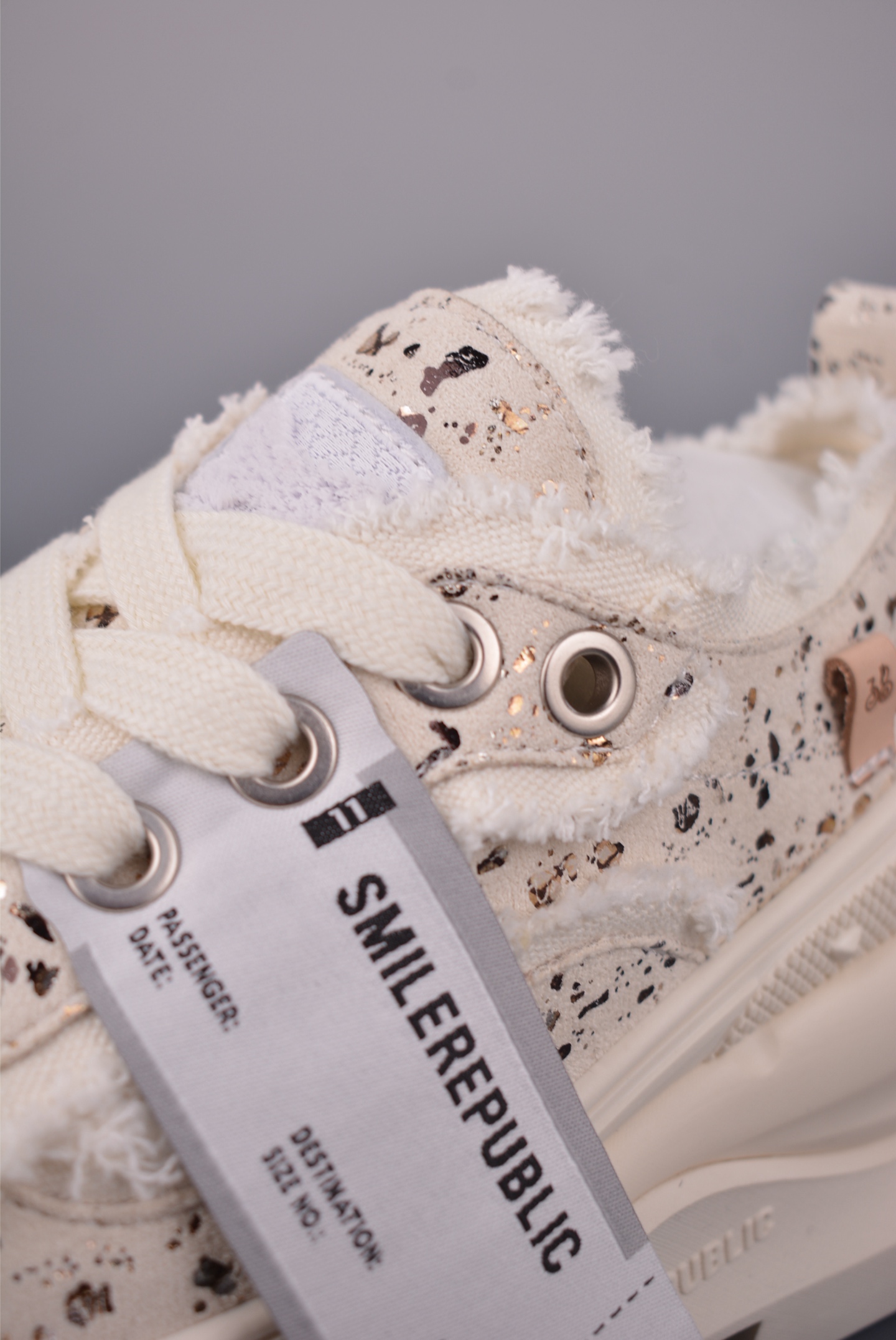 380 25s早春最新款SMILEREPUBLIC 三周年 檀健次老爹鞋2.0系列 Sr20230106001