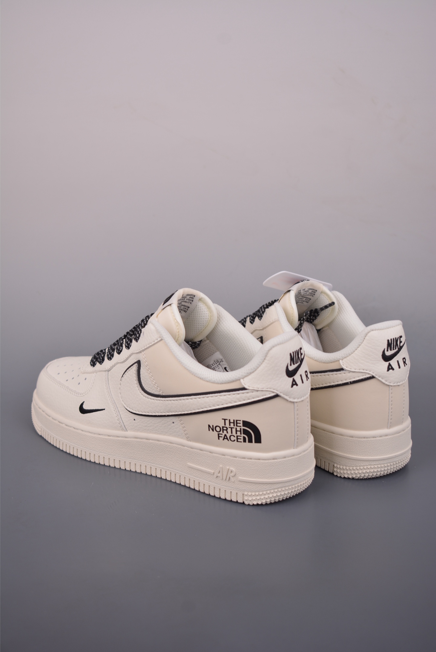 260 Nike Air Force 1 Low 北面联名 QW5836-023