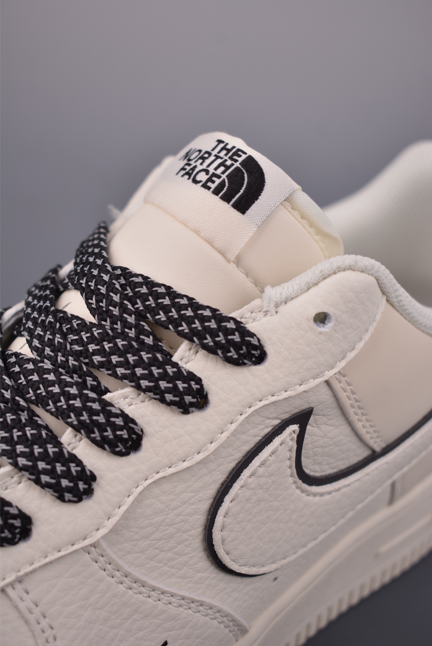 260 Nike Air Force 1 Low 北面联名 QW5836-023