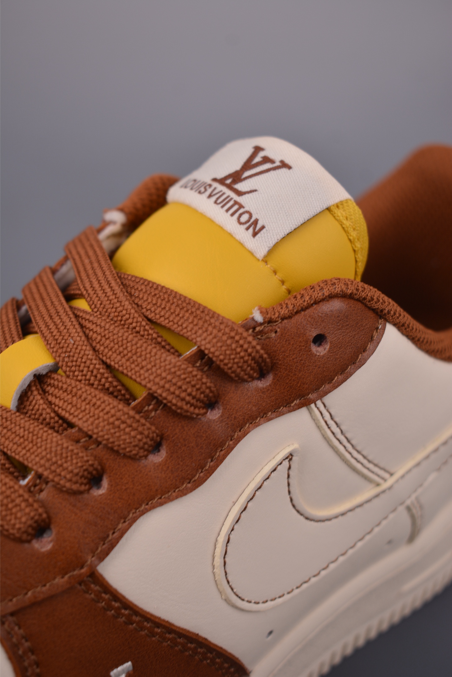 260 Nike Air Force 1 Low LV联名 1H1817-800