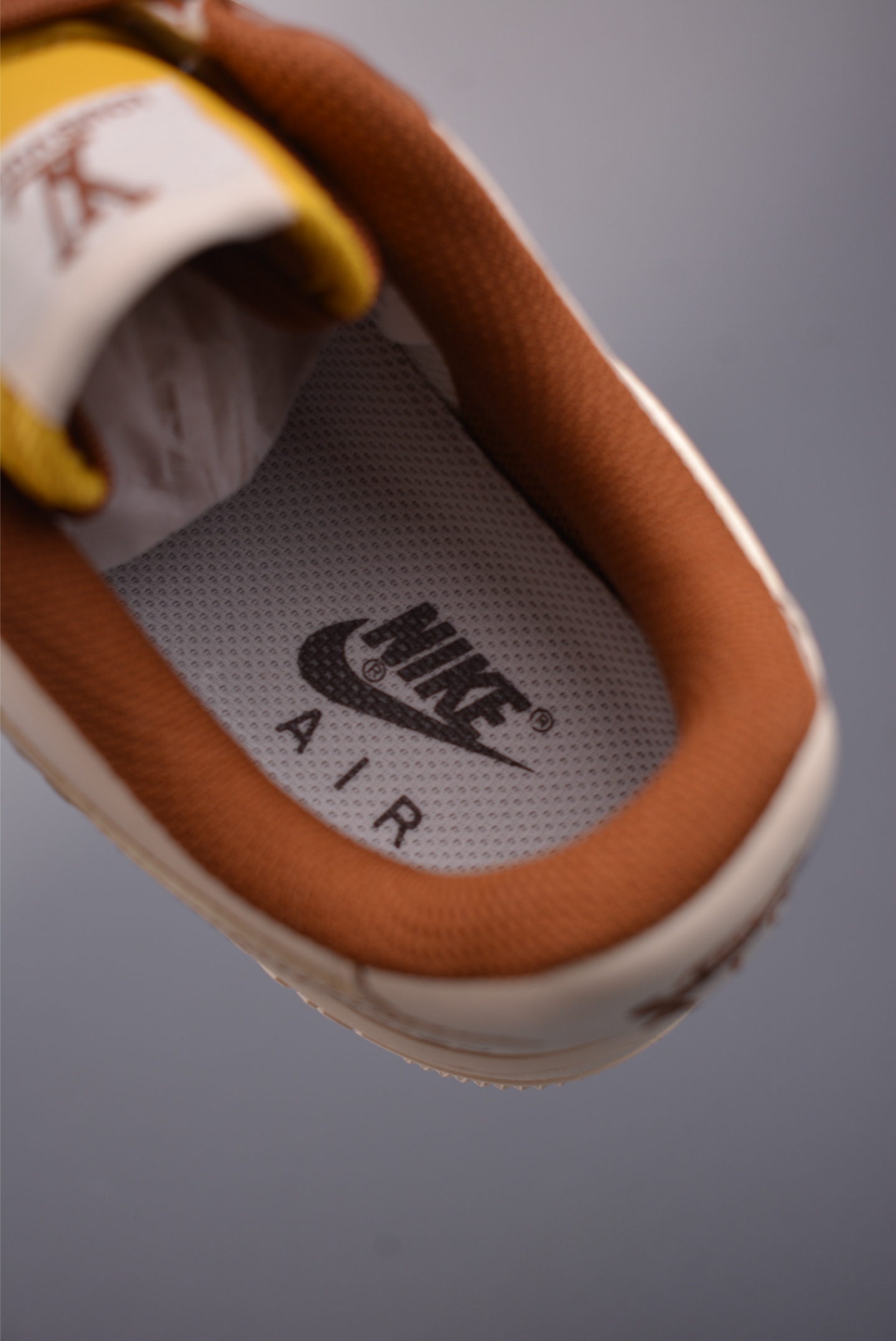 260 Nike Air Force 1 Low LV联名 1H1817-800