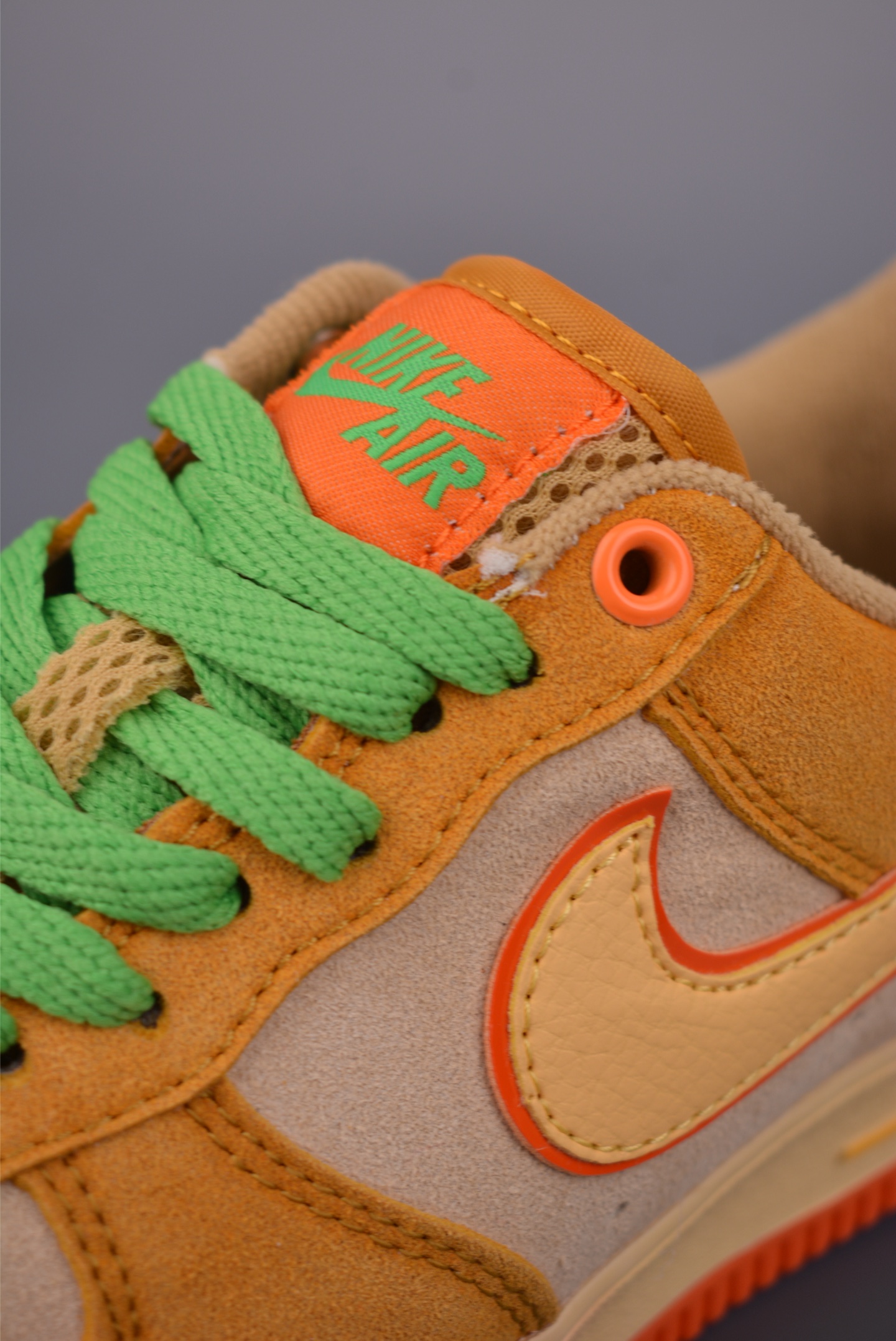 240 Nike Air Force 1 Low 俄勒冈小黄鸭 IU7612-700