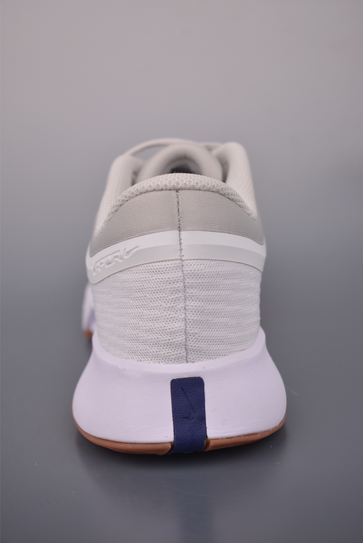 180 Nike Vapor Pro 3 减震防滑透气 低帮网球鞋 中底泡棉记忆回弹 FZ2161-100