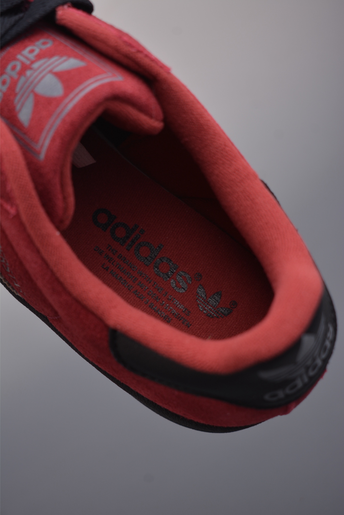 AdidOriginals Superstar 2025全新版本 贝壳头 JQ3220 AdidOriginals Superstar 2025全新版本 贝壳头 JQ3220