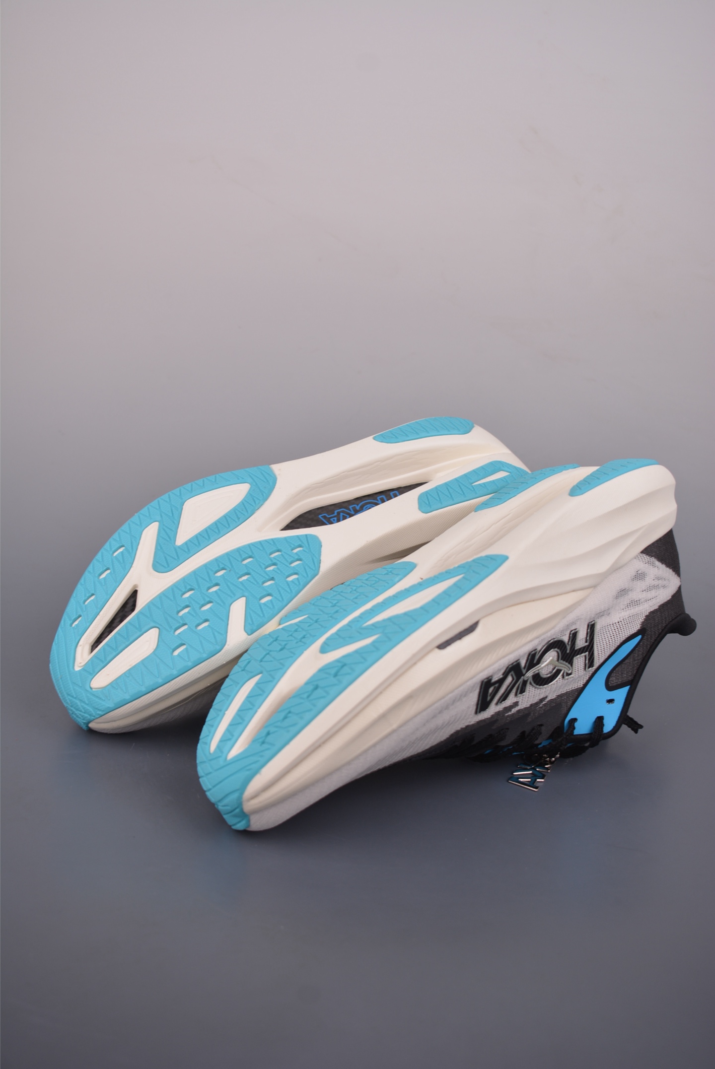 Hoka U Rocket X 3 泡棉科技 旗舰竞速运动跑鞋 1168724