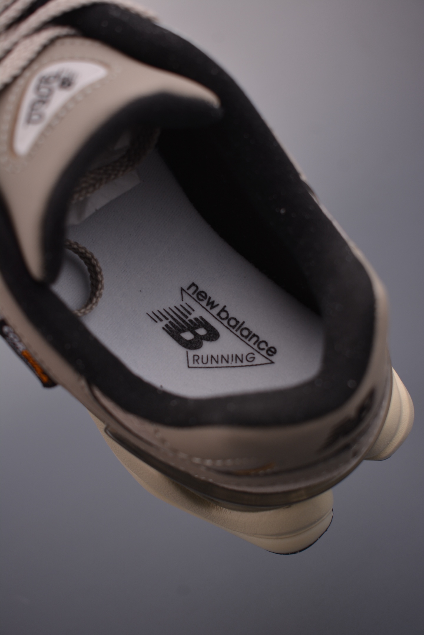 Joe Freshgoods x New Balance 渠道纯原 NB9060 联名款 复古休闲运动慢跑鞋 U9060ORD Joe Freshgoods x New Balance 渠道纯原 NB9060 联名款 复古休闲运动慢跑鞋 U9060ORD