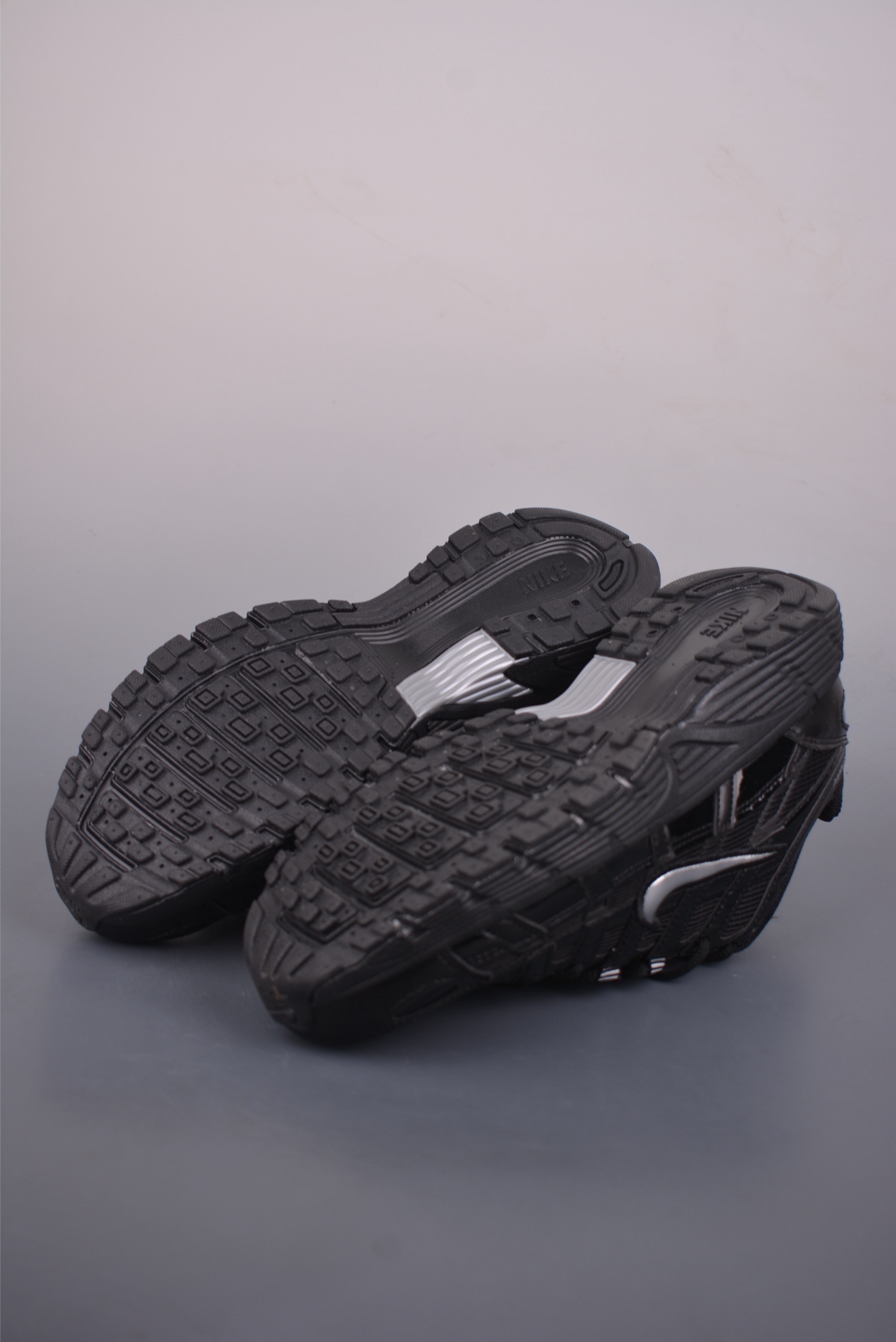 Nike Initiator Running 耐克INS 超火复古老爹跑鞋 IF6137-001