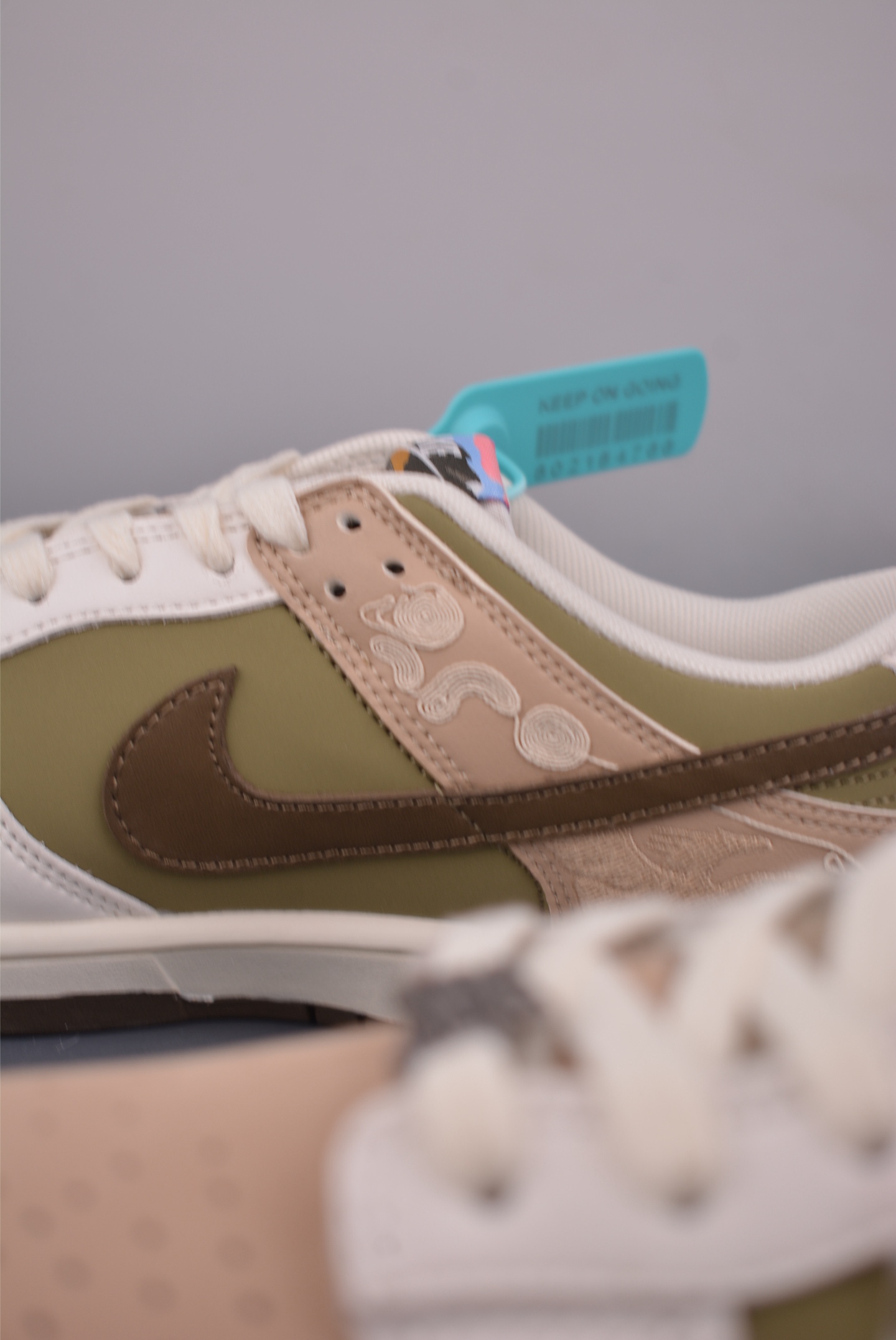 280 Nike SB Dunk Low 马年限定 IQ1118-220