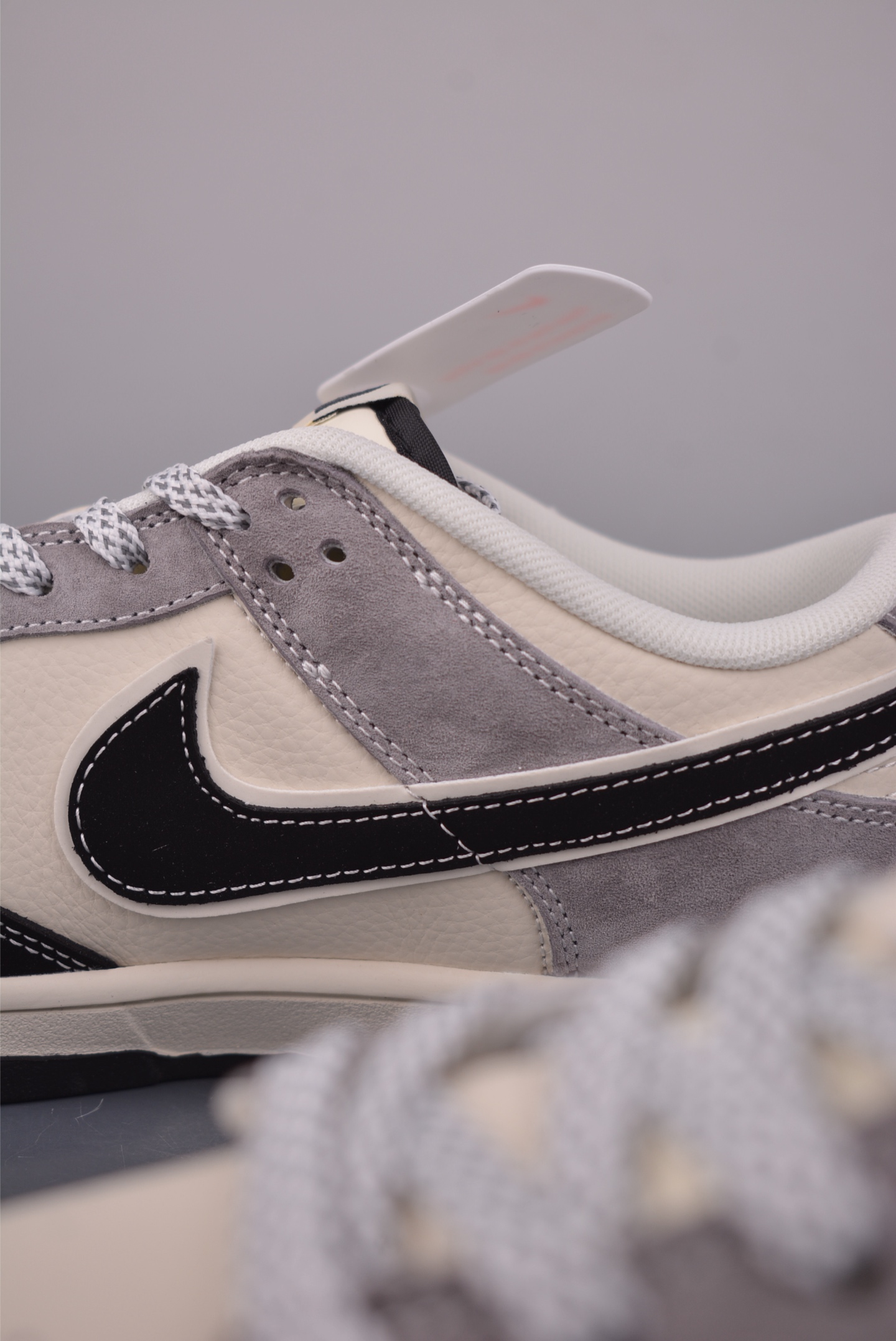 280 Nike SB Dunk Low 北面限定 DN3168-010