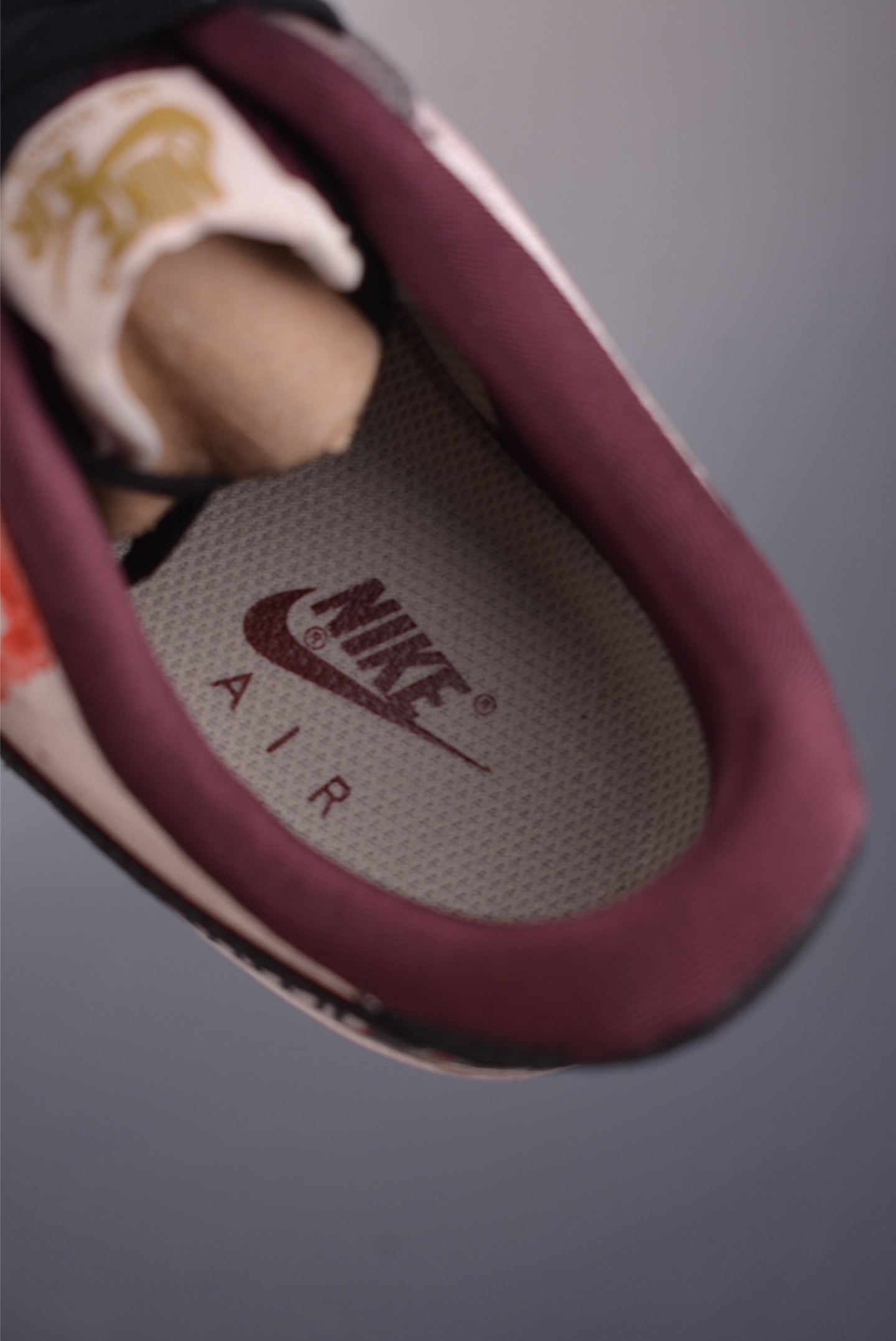 260 Nike Air Force 1 Low 手绘涂鸦 XL2132-888