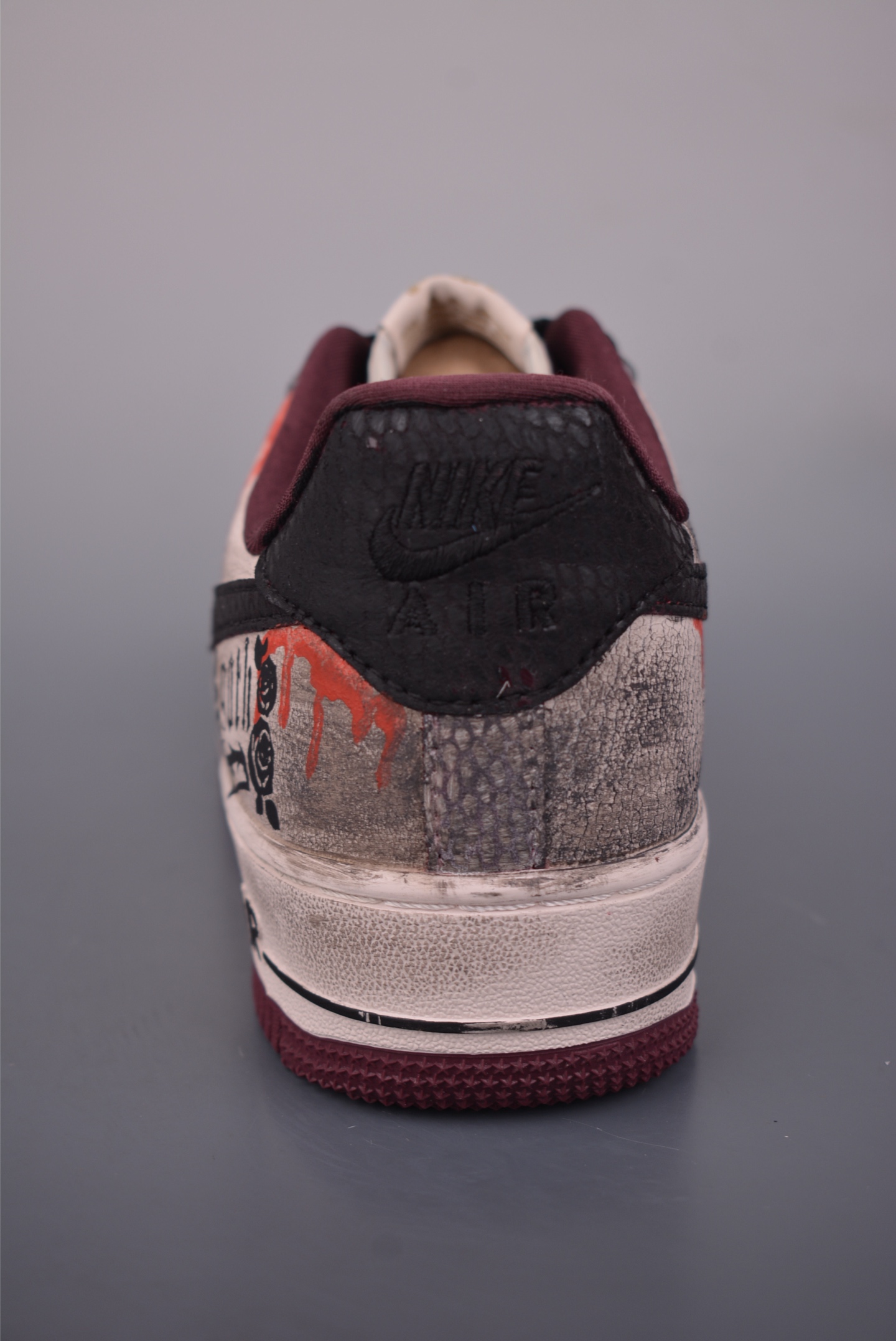 260 Nike Air Force 1 Low 手绘涂鸦 XL2132-888