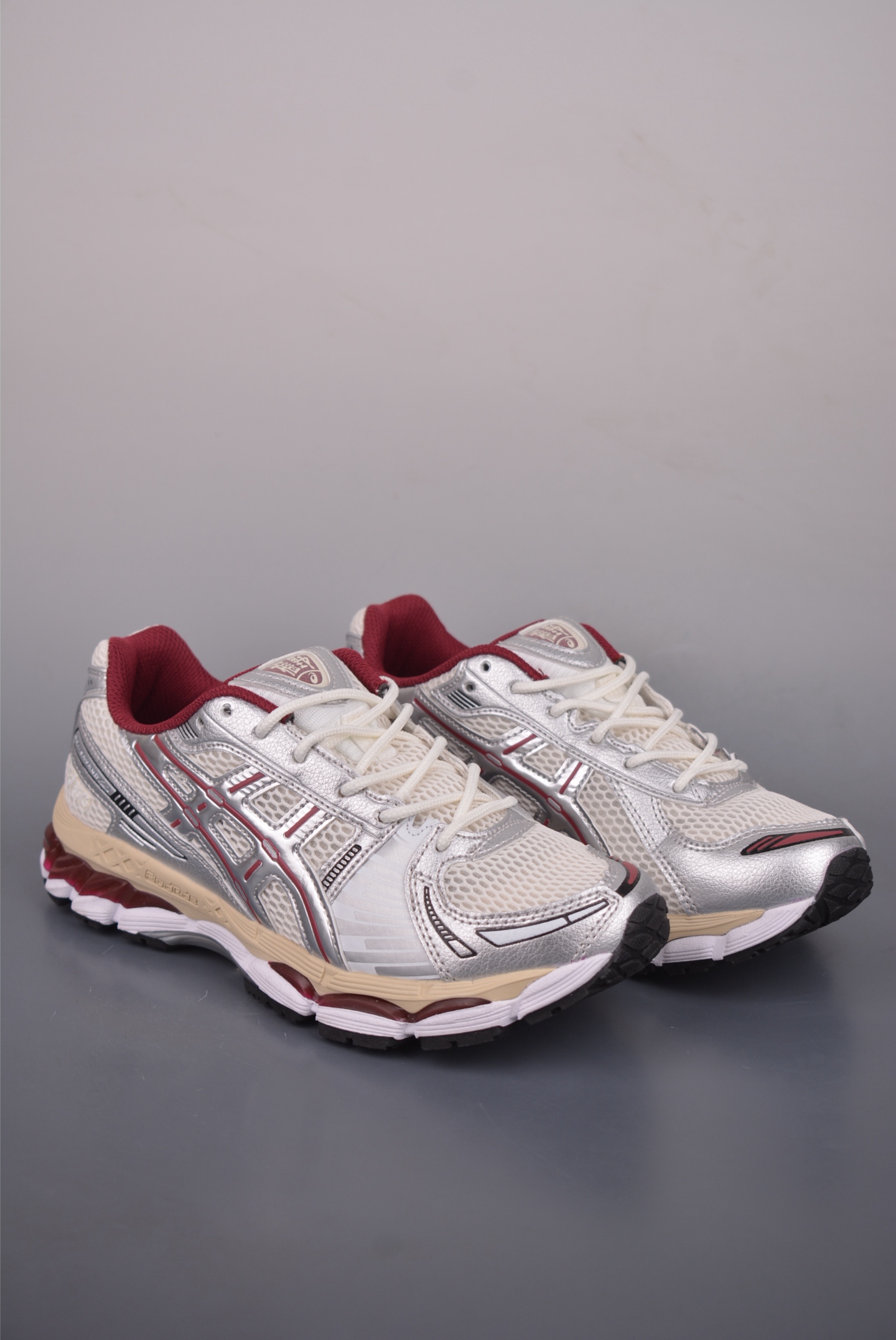 AsicsGel-Kayano 12.1 亚瑟士运动休闲透气专业跑鞋 1203A759-102