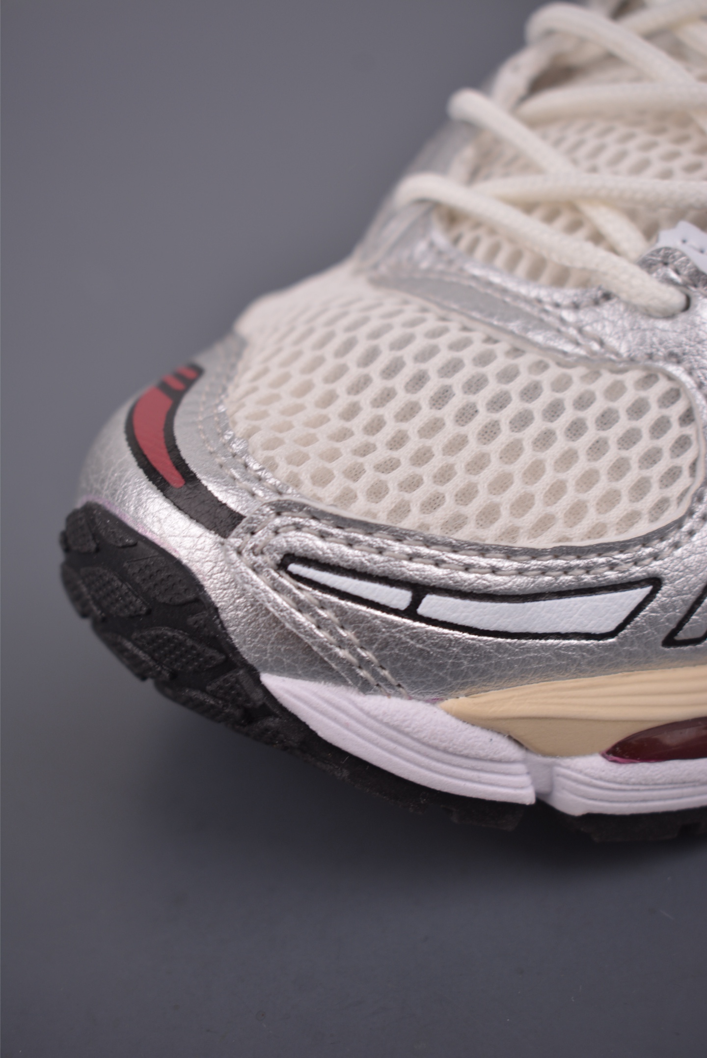 AsicsGel-Kayano 12.1 亚瑟士运动休闲透气专业跑鞋 1203A759-102