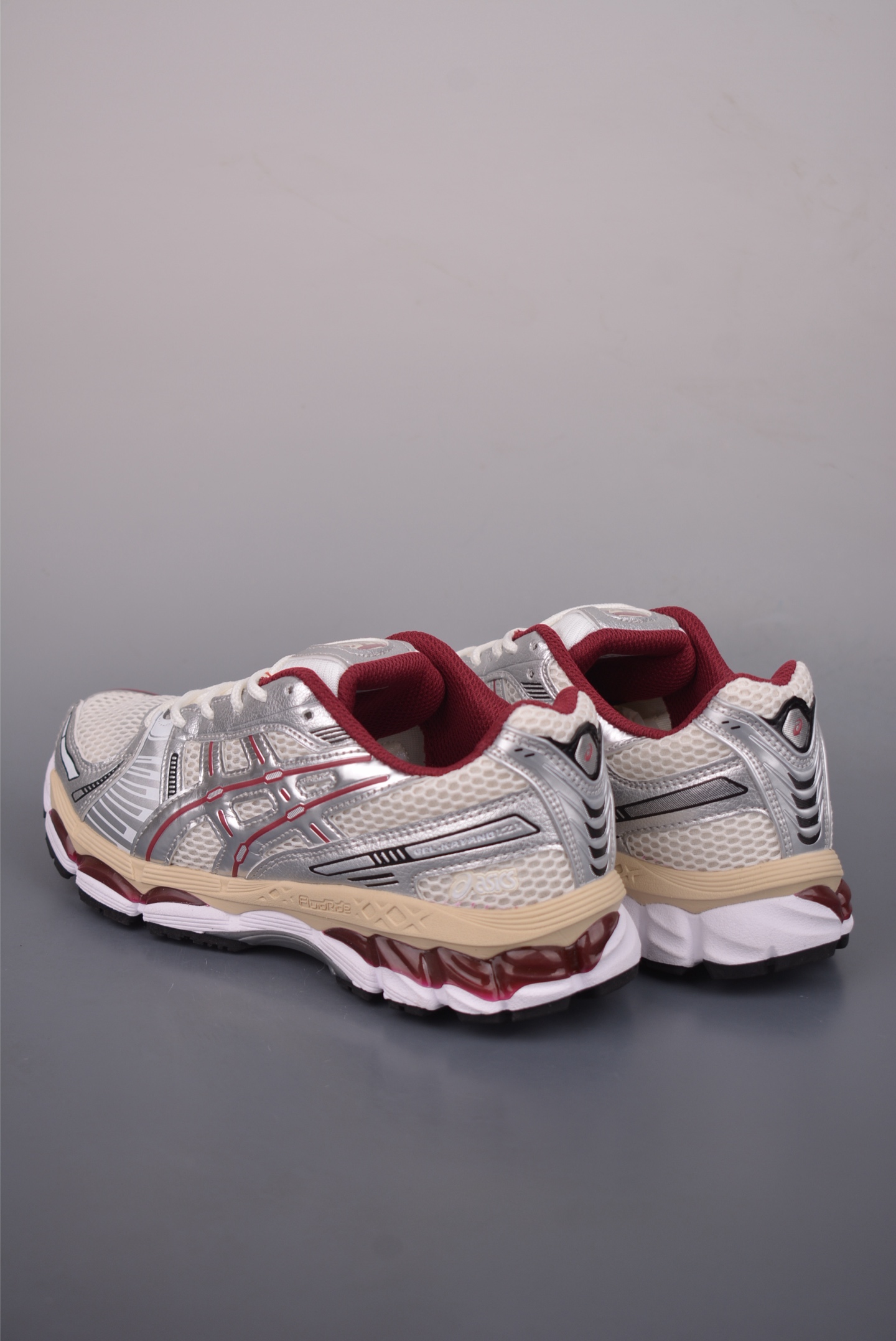 AsicsGel-Kayano 12.1 亚瑟士运动休闲透气专业跑鞋 1203A759-102