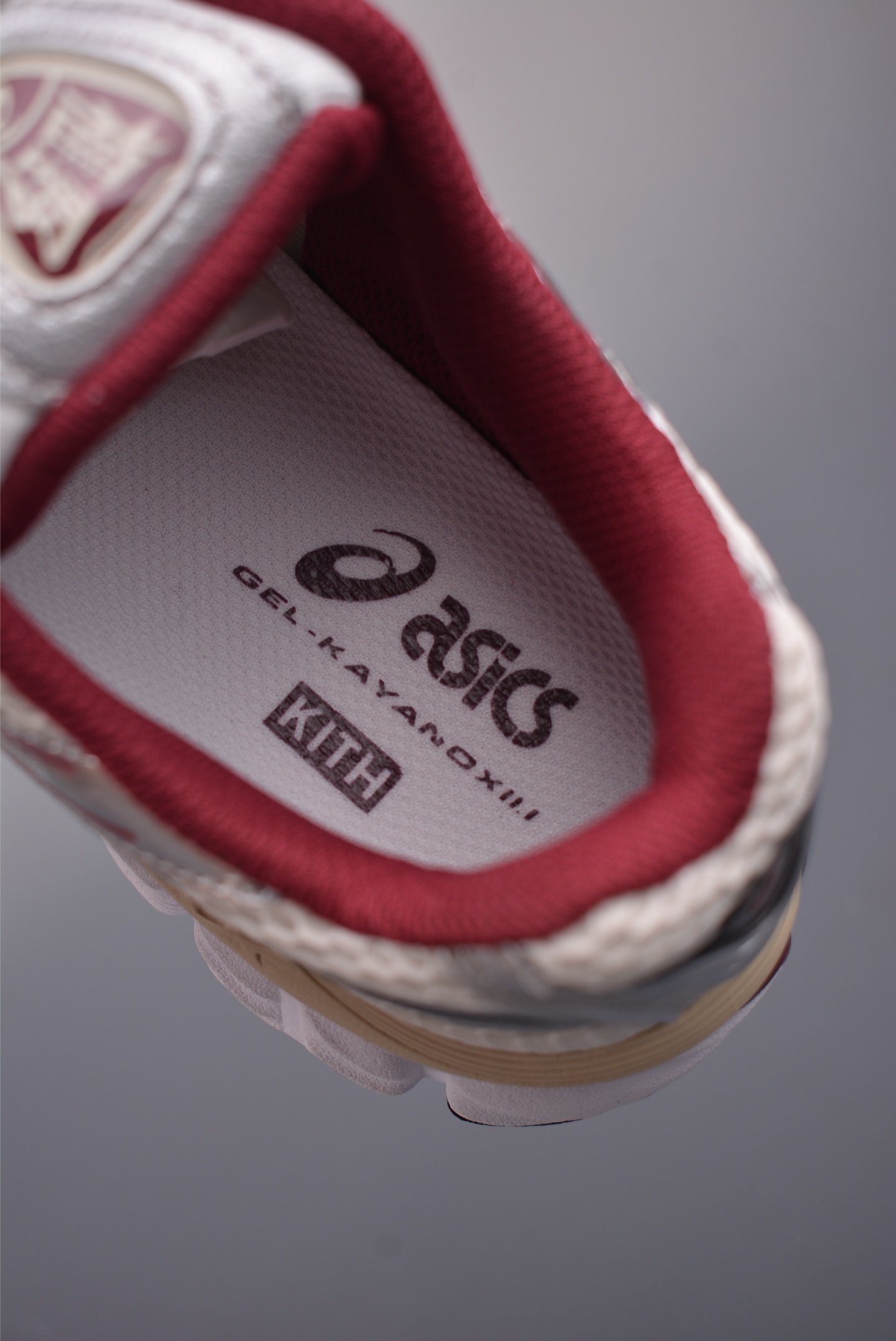 AsicsGel-Kayano 12.1 亚瑟士运动休闲透气专业跑鞋 1203A759-102