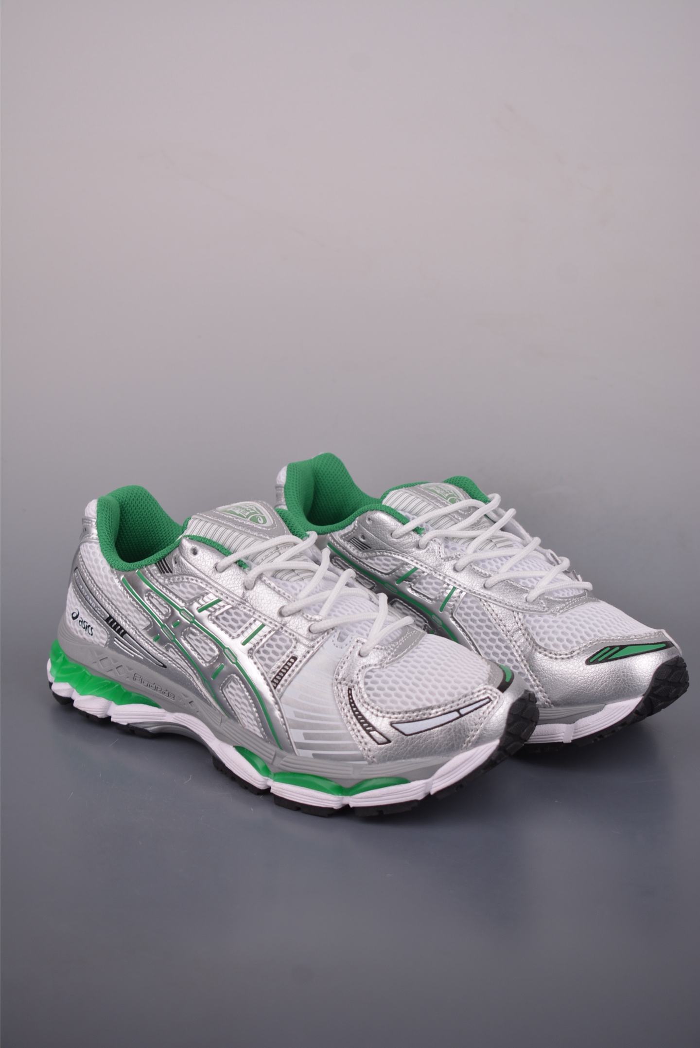 AsicsGel-Kayano 12.1 亚瑟士运动休闲透气专业跑鞋 1203A827-100