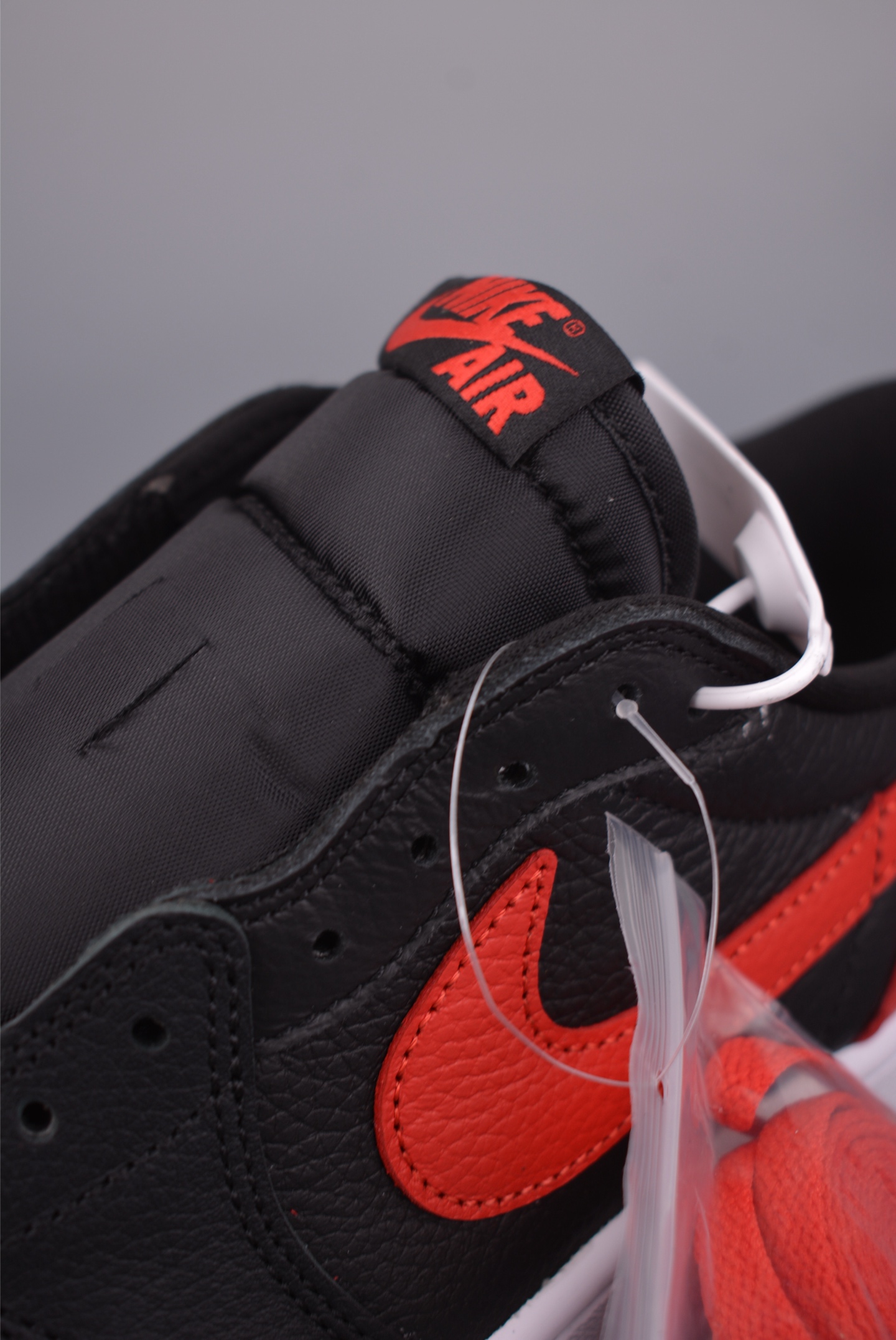 原装裸鞋级 市面最高工艺产物 Air Jordan 1 Low黑红 HQ6998-001 原装裸鞋级 市面最高工艺产物 Air Jordan 1 Low黑红 HQ6998-001