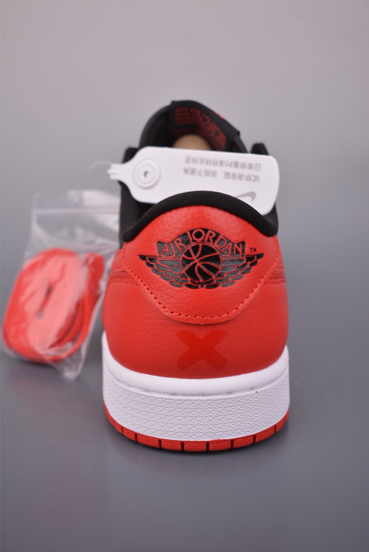 原装裸鞋级 市面最高工艺产物 Air Jordan 1 Low黑红 HQ6998-001 原装裸鞋级 市面最高工艺产物 Air Jordan 1 Low黑红 HQ6998-001