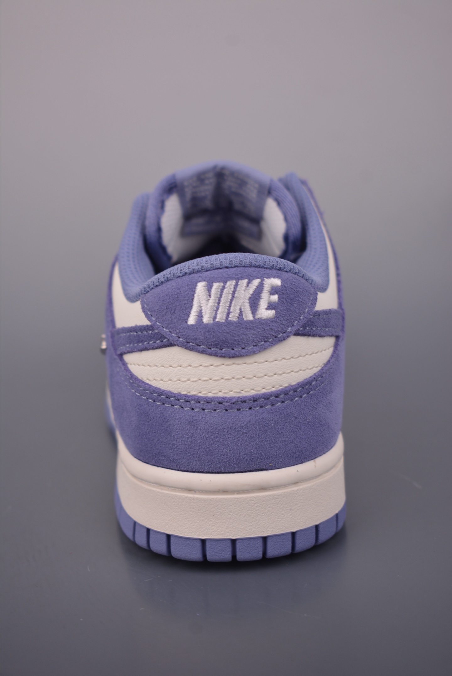 Nike SB Dunk Low 马年白紫 IB4417-103