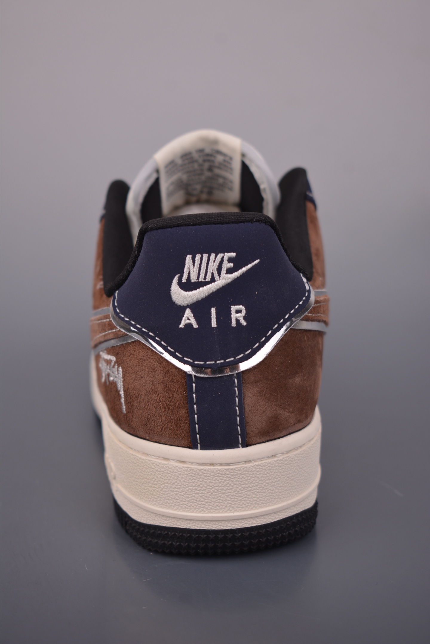 Nike Air Force 1 Low 斯图西联名 DF0188-105