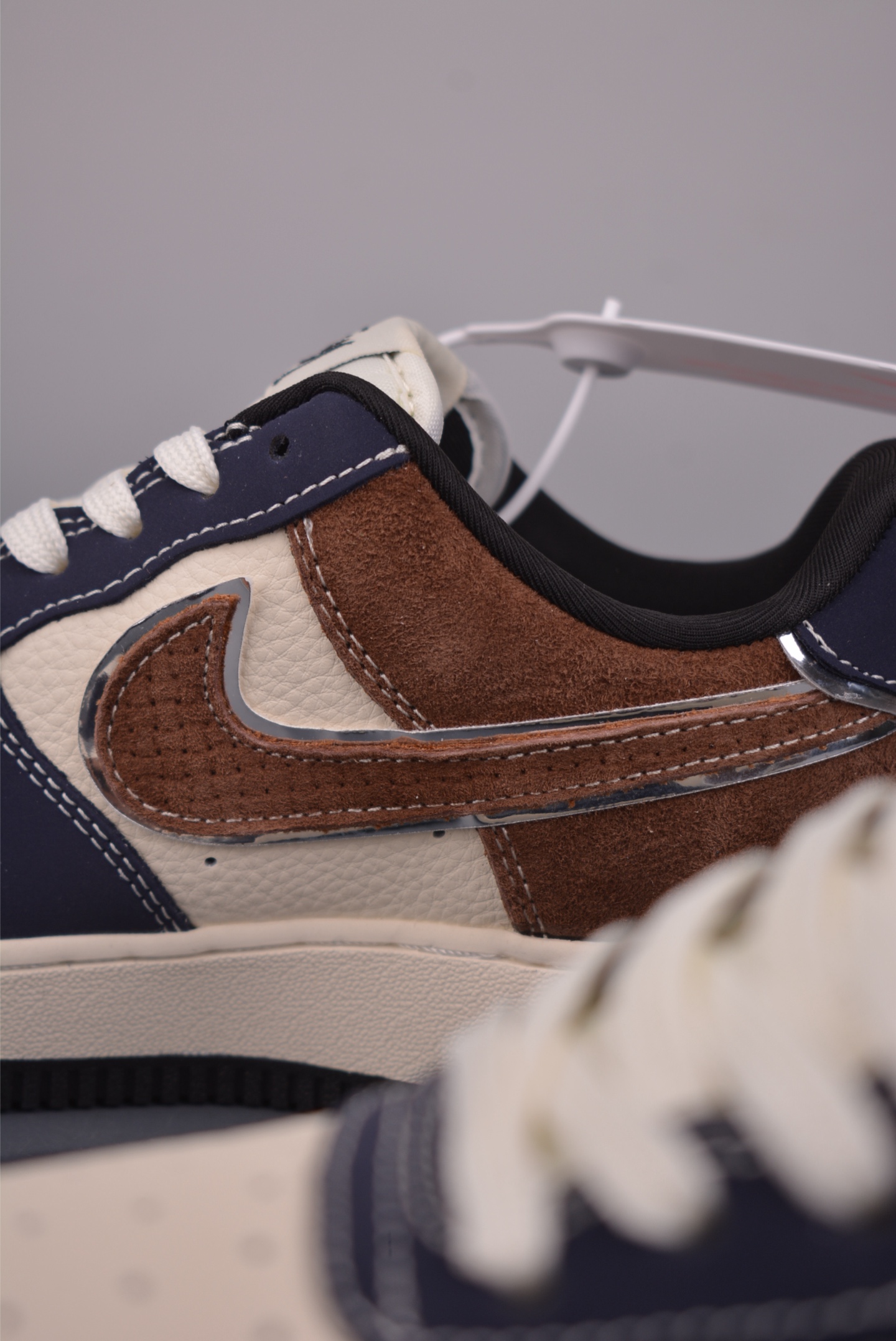 Nike Air Force 1 Low 斯图西联名 DF0188-105