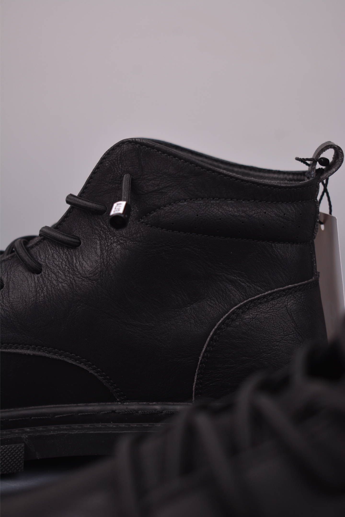 Timberland添柏岚/天伯伦 经典款 25ss新款中帮 TB230663