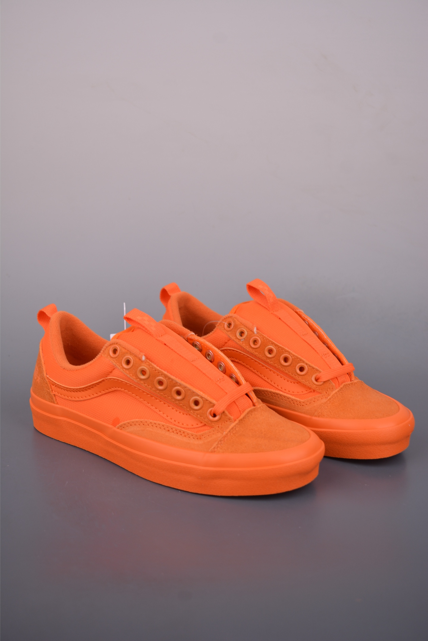 Atiba Jefferson x Vans Old Skool 36 经典舒适滑板鞋 VN000D5R12Q