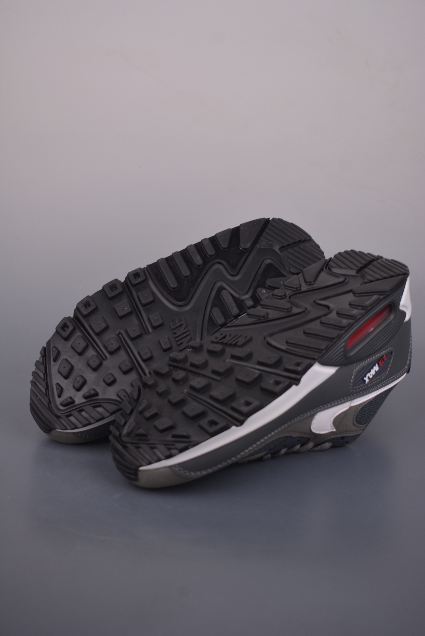 200 NIKE Air Max90 FUTURA 渠道原盒原标 经典拼接网面 DR0145-003-Chinese UA Cheap High Quatity Brand Clothes Bags handbags Sneakers wholesale wholesaler seller from China Factory suppliers Fashion Clothing Shoes best Quality Beautiful Price 200 NIKE Air Max90 FUTURA 渠道原盒原标 经典拼接网面 DR0145-003