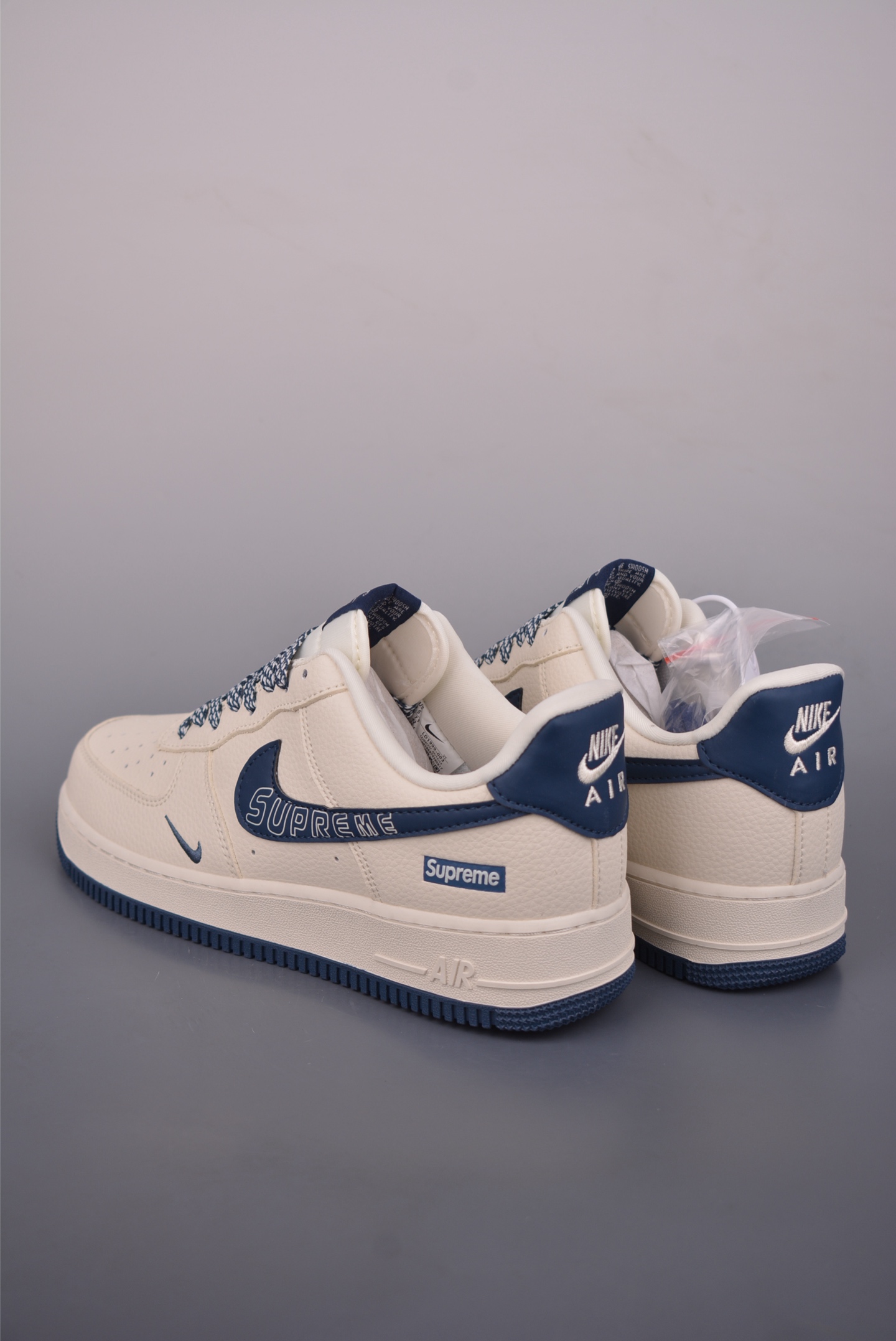 260 Nike Air Force 1 Low Supreme联名 LD1999-003-Chinese UA Cheap High Quatity Brand Clothes Bags handbags Sneakers wholesale wholesaler seller from China Factory suppliers Fashion Clothing Shoes best Quality Beautiful Price 260 Nike Air Force 1 Low Supreme联名 LD1999-003