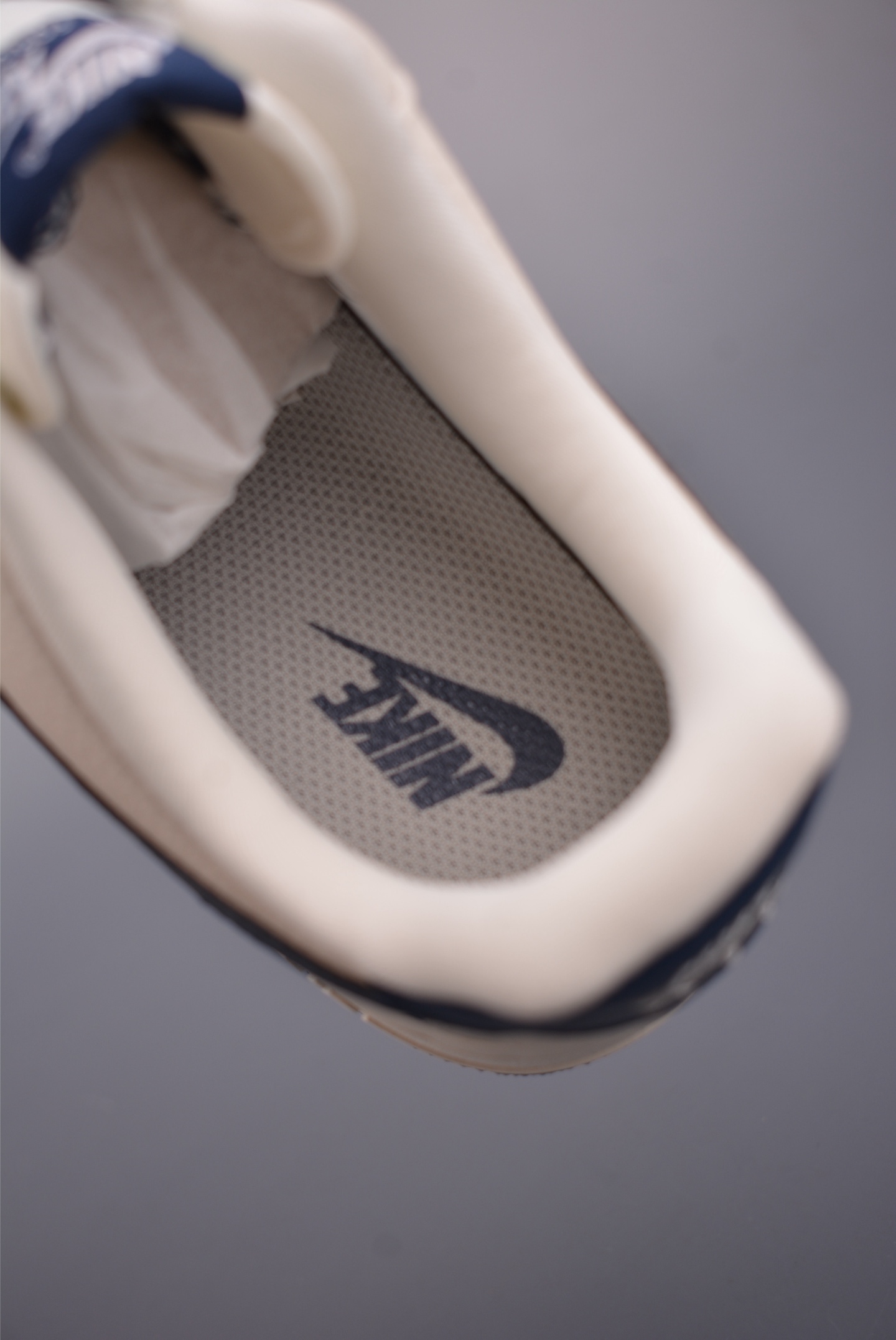 260 Nike Air Force 1 Low Supreme联名 LD1999-003-Chinese UA Cheap High Quatity Brand Clothes Bags handbags Sneakers wholesale wholesaler seller from China Factory suppliers Fashion Clothing Shoes best Quality Beautiful Price 260 Nike Air Force 1 Low Supreme联名 LD1999-003