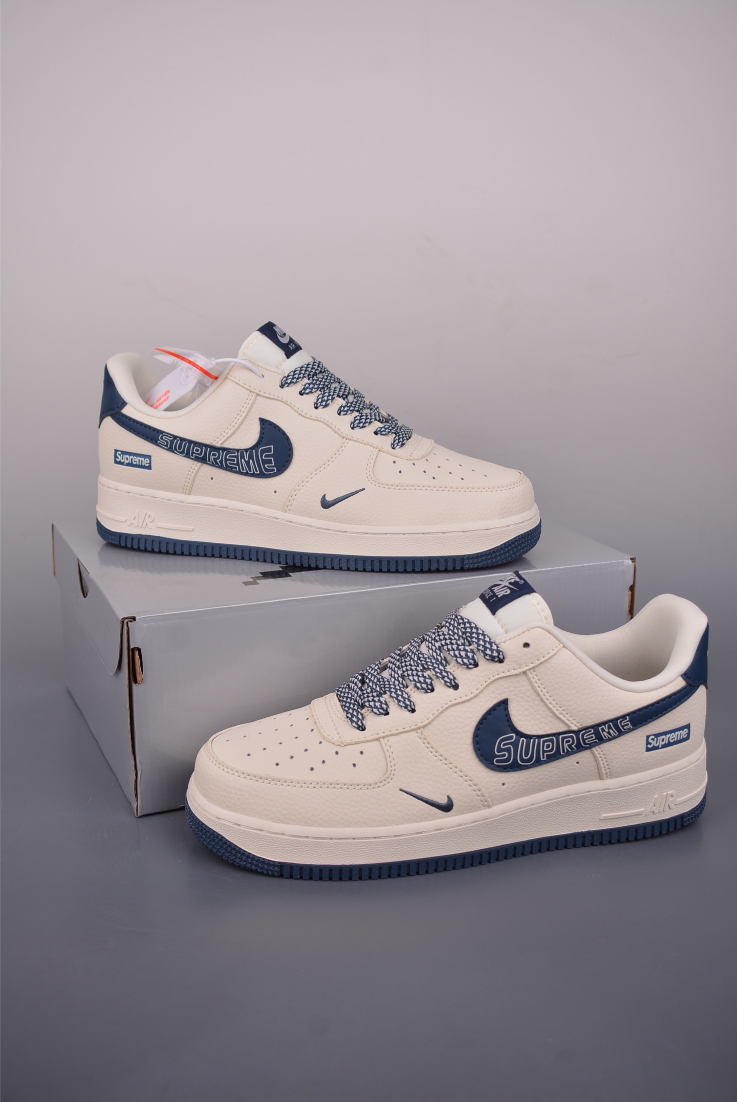 260 Nike Air Force 1 Low Supreme联名 LD1999-003-Chinese UA Cheap High Quatity Brand Clothes Bags handbags Sneakers wholesale wholesaler seller from China Factory suppliers Fashion Clothing Shoes best Quality Beautiful Price 260 Nike Air Force 1 Low Supreme联名 LD1999-003