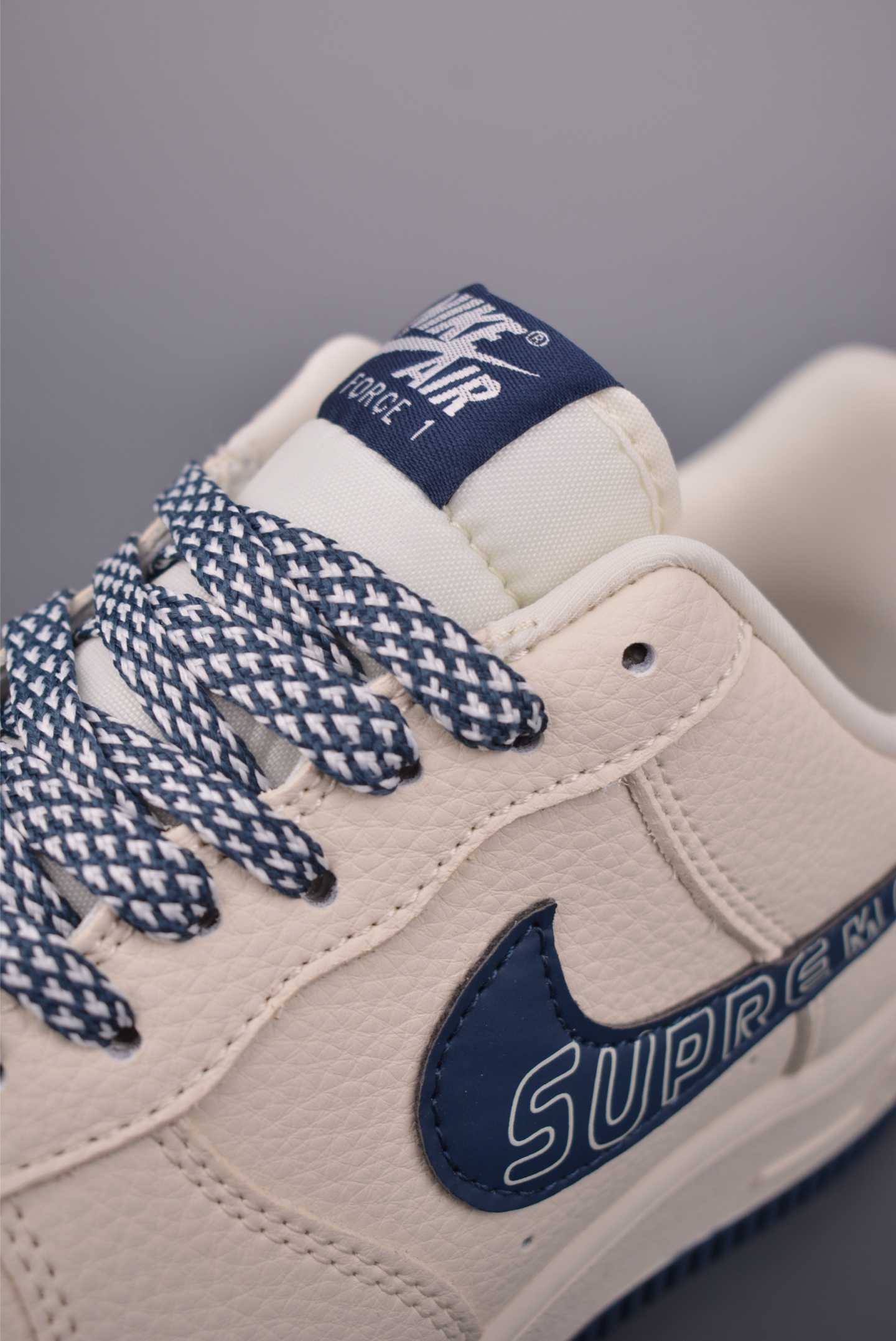 260 Nike Air Force 1 Low Supreme联名 LD1999-003-Chinese UA Cheap High Quatity Brand Clothes Bags handbags Sneakers wholesale wholesaler seller from China Factory suppliers Fashion Clothing Shoes best Quality Beautiful Price 260 Nike Air Force 1 Low Supreme联名 LD1999-003
