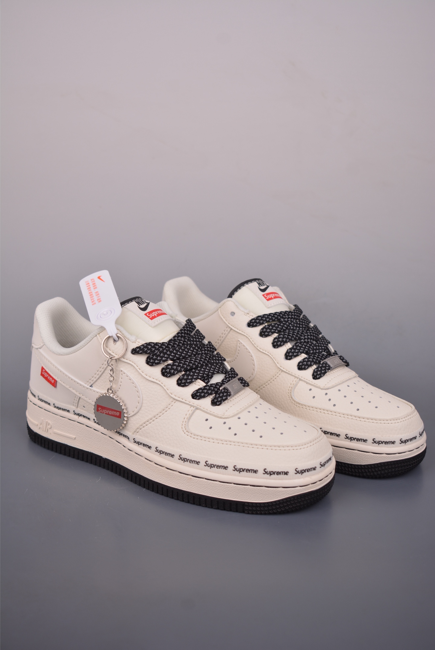 Nike Air Force 1 Low Supreme联名 XX3168-222 Nike Air Force 1 Low Supreme联名 XX3168-222