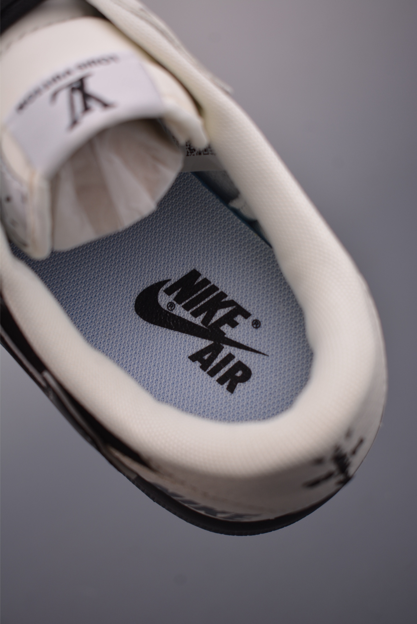 Fragment x Travis Scott x Just Air Jordan 1 Low 三方联名倒钩 JW1188-173 Fragment x Travis Scott x Just Air Jordan 1 Low 三方联名倒钩 JW1188-173