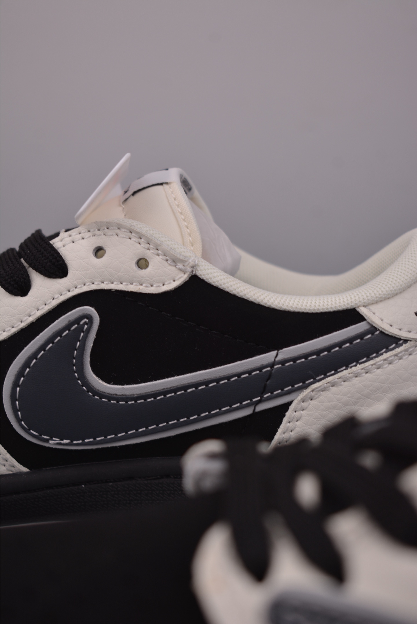 Fragment x Travis Scott x Just Air Jordan 1 Low 三方联名倒钩 JW1188-173 Fragment x Travis Scott x Just Air Jordan 1 Low 三方联名倒钩 JW1188-173