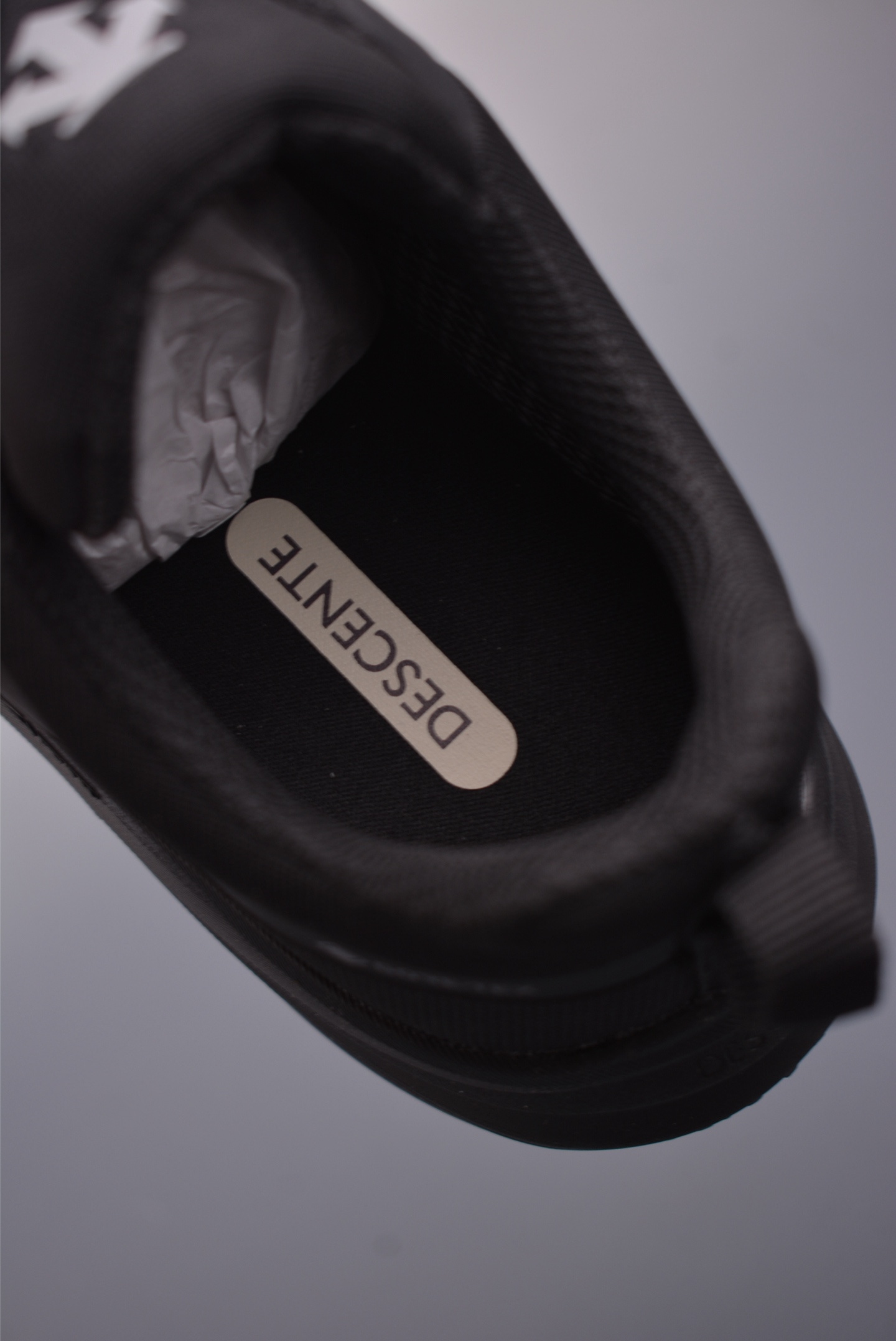 DESCENTE迪桑特 LAVITATE TRAIL GTX MAN 广东纯原版本 时尚休闲运动覆盖防水男子越野跑鞋 D333-RRN3B