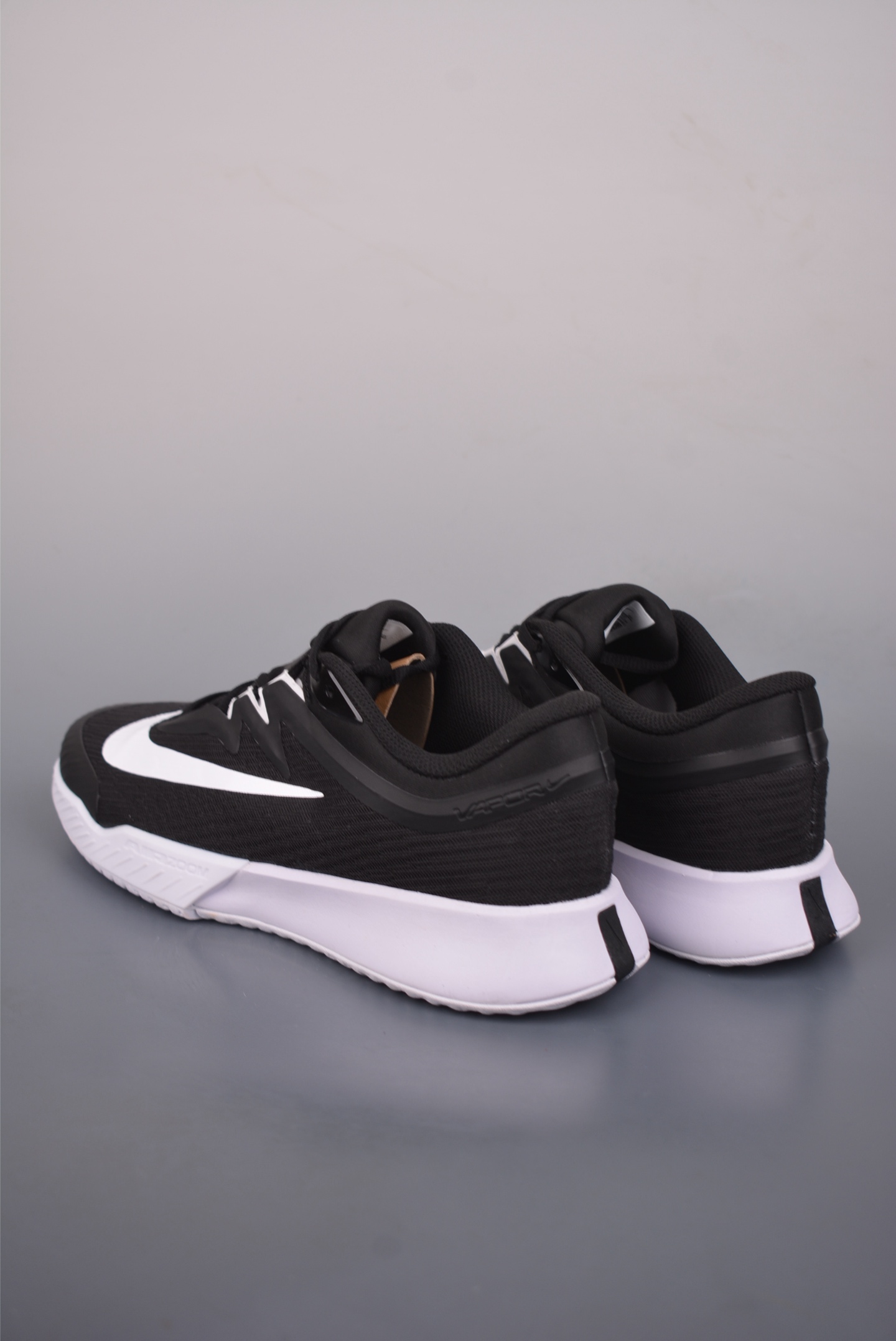Nike Vapor Pro 3 减震防滑透气 低帮网球鞋 中底泡棉记忆回弹 鞋身独特排水槽设计 FZ2161-002