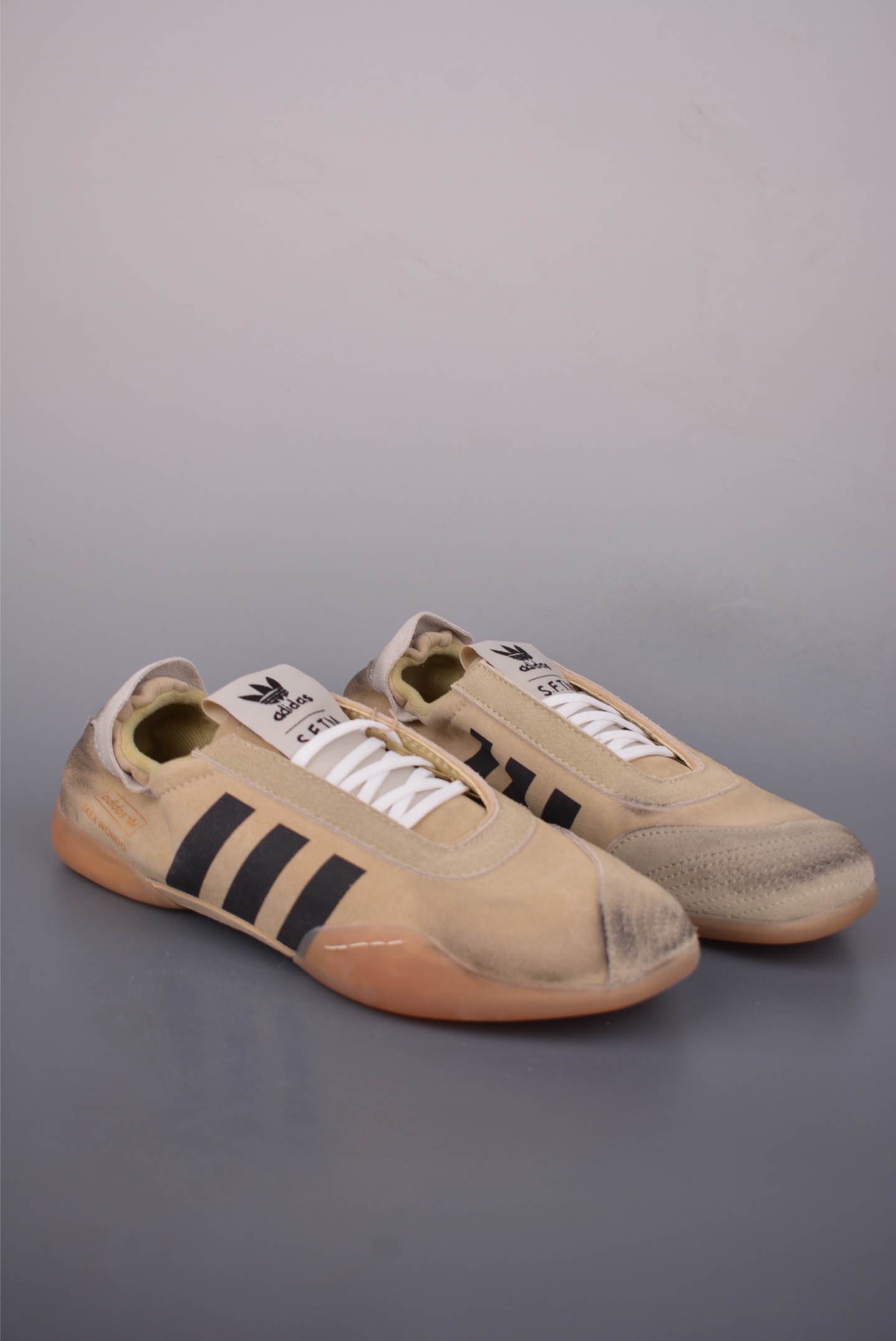 SONG FOR THE MUTE x adidas Taekwondo MEI 联名三色 实拍首发 成型高难度款 翻毛皮材质做旧 官方货号:HP35162622