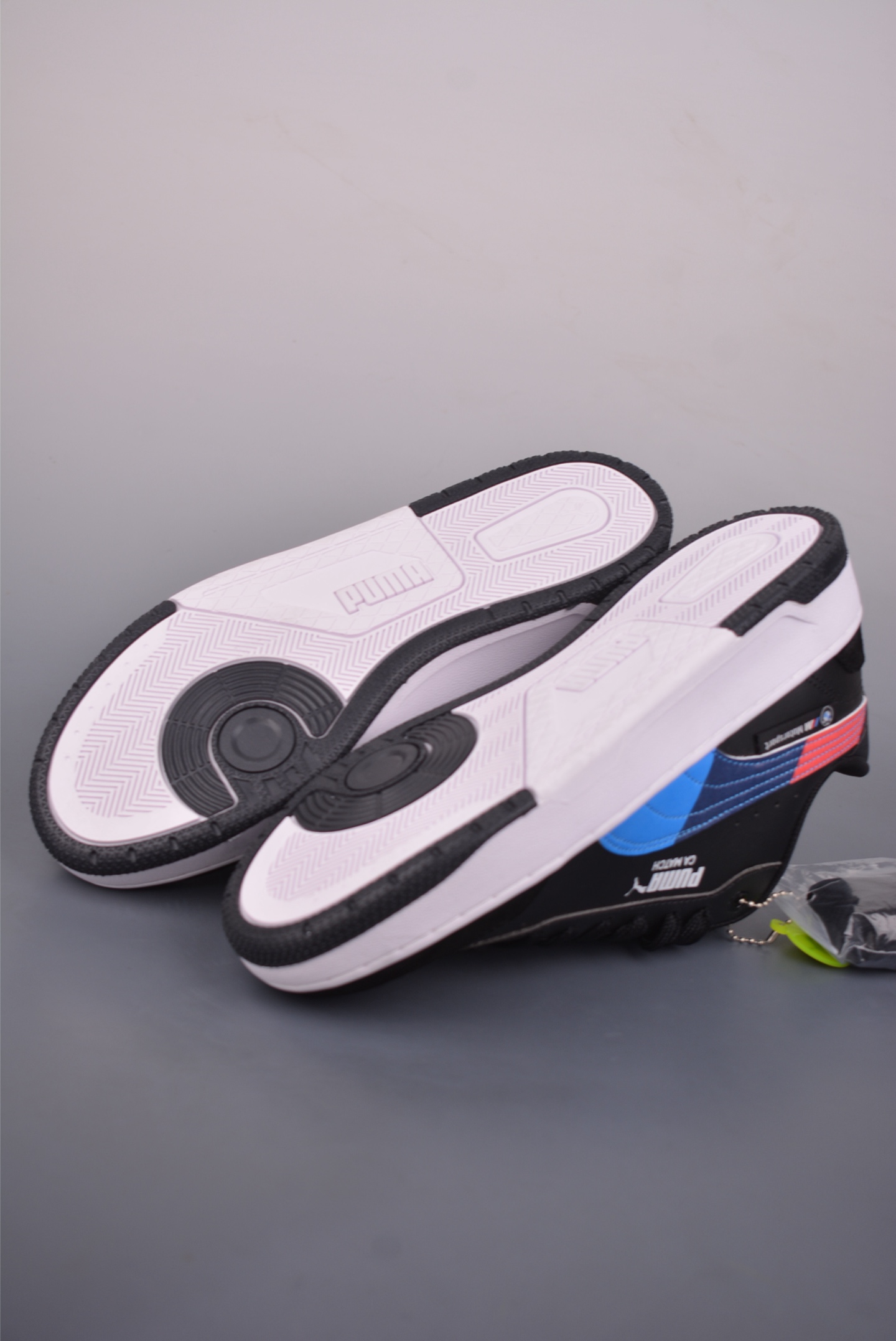 PUMA Ferrari CA Match 彪马 防滑耐磨低帮休闲板鞋 308621-122 PUMA Ferrari CA Match 彪马 防滑耐磨低帮休闲板鞋 308621-122
