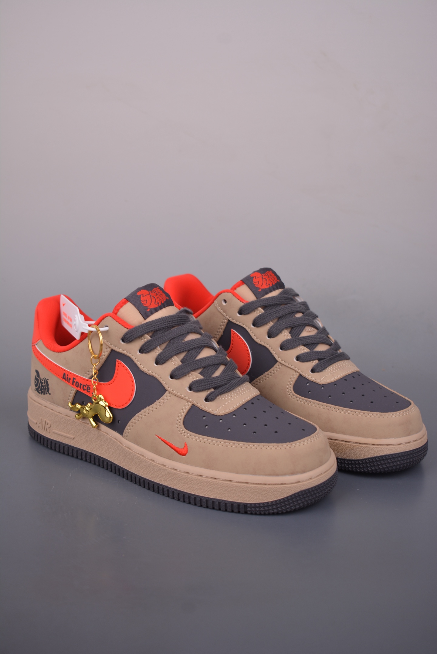 Nike Air Force 1 Low 马年限定 KD1688-002 Nike Air Force 1 Low 马年限定 KD1688-002