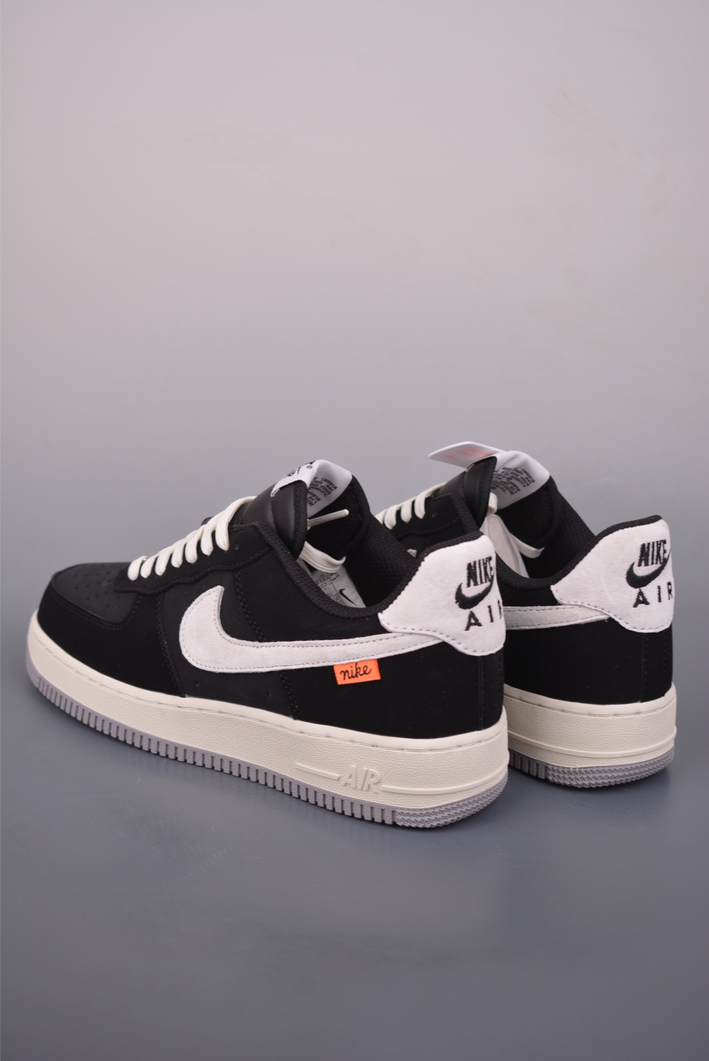 Nike Air Force 1 Low 墨灰 FQ3544-001 Nike Air Force 1 Low 墨灰 FQ3544-001