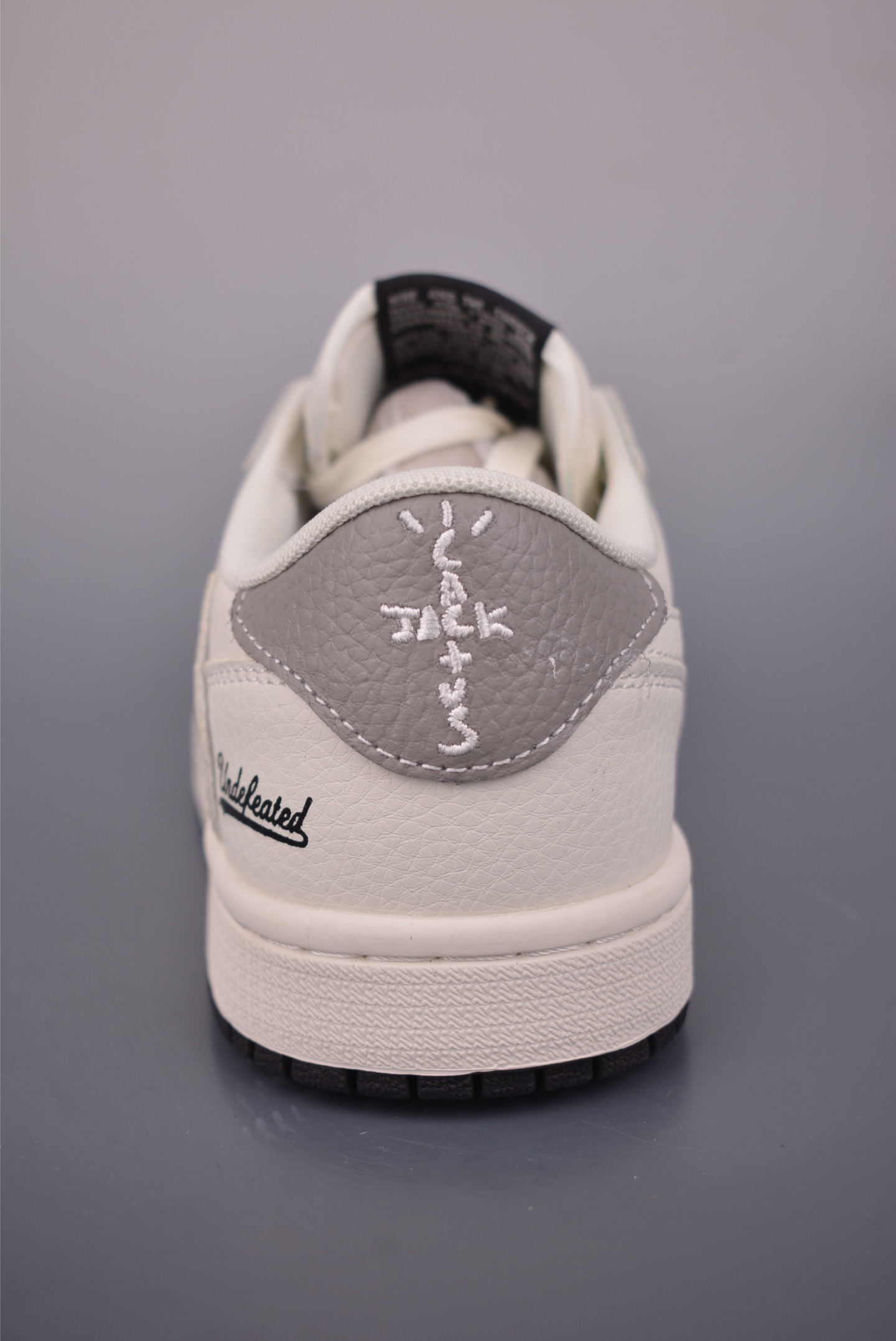 Fragment x Travis Scott x UN Air Jordan 1 Low 三方联名倒钩 全新的三方联名低帮倒钩 JW1188-169 Fragment x Travis Scott x UN Air Jordan 1 Low 三方联名倒钩 全新的三方联名低帮倒钩 JW1188-169