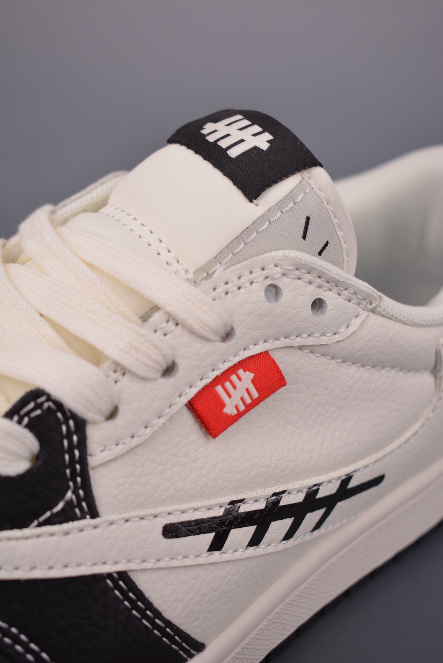 Fragment x Travis Scott x UN Air Jordan 1 Low 三方联名倒钩 全新的三方联名低帮倒钩 JW1188-169 Fragment x Travis Scott x UN Air Jordan 1 Low 三方联名倒钩 全新的三方联名低帮倒钩 JW1188-169