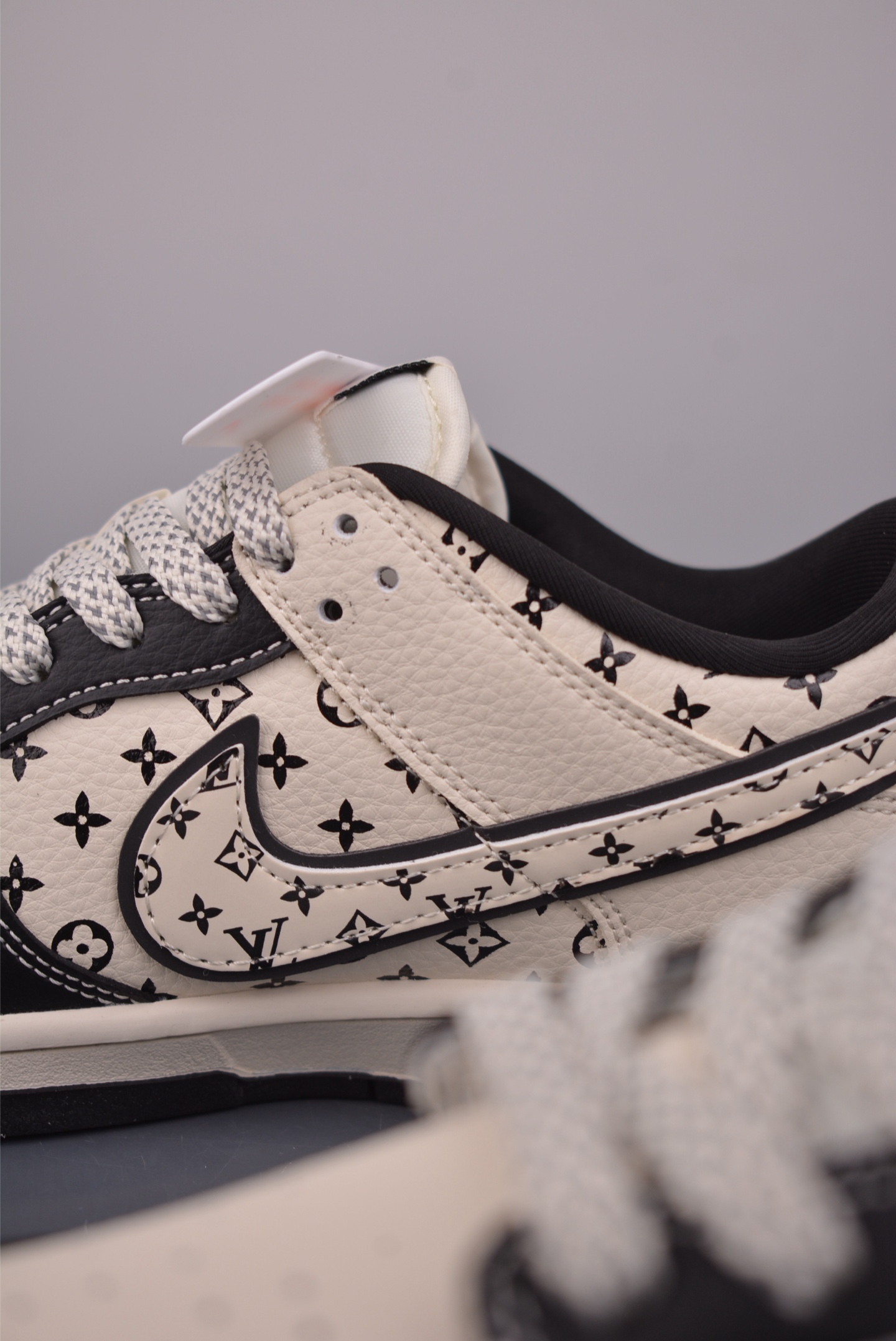 Nike SB Dunk Low LV联名 MN1688-101