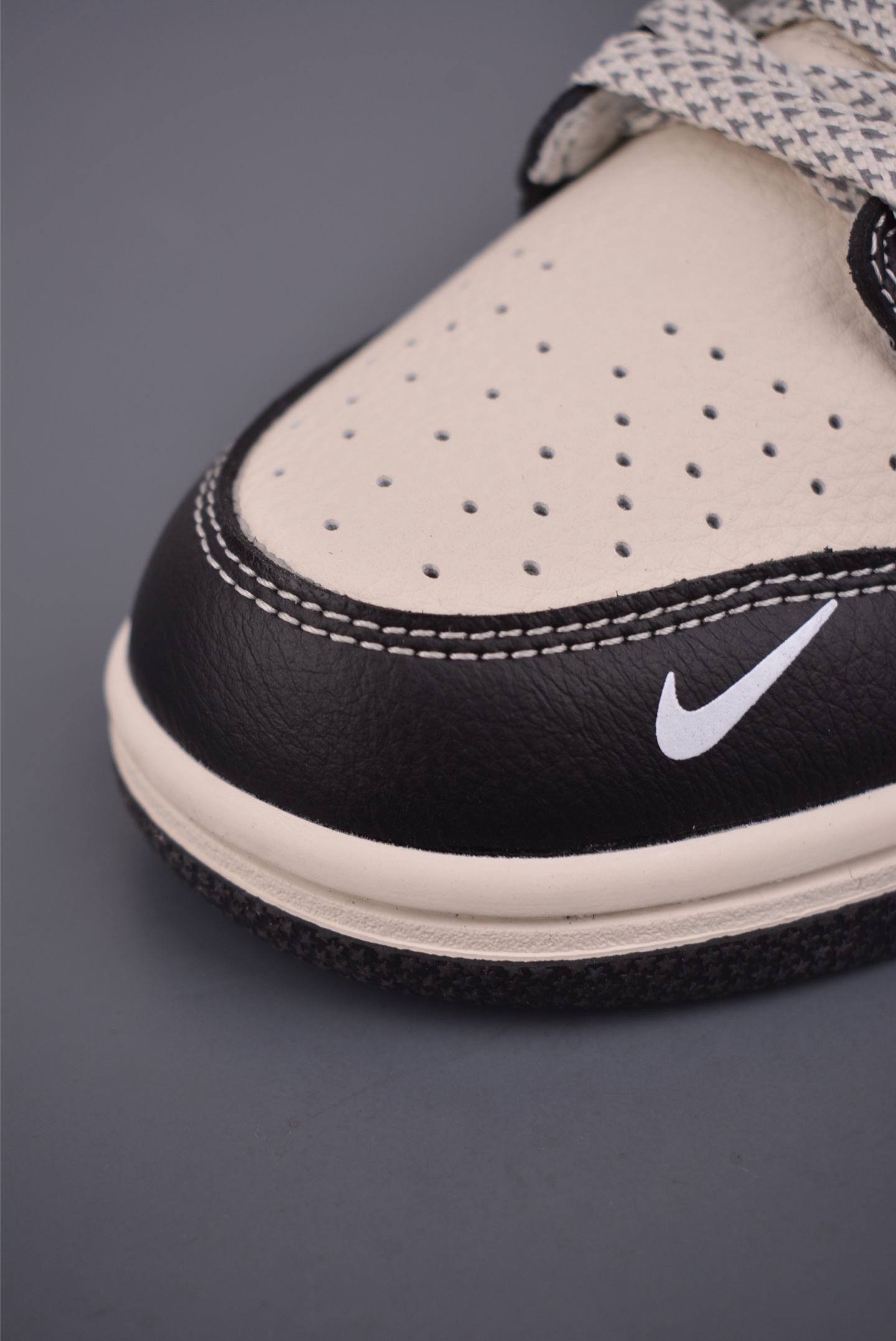 Nike SB Dunk Low LV联名 MN1688-101