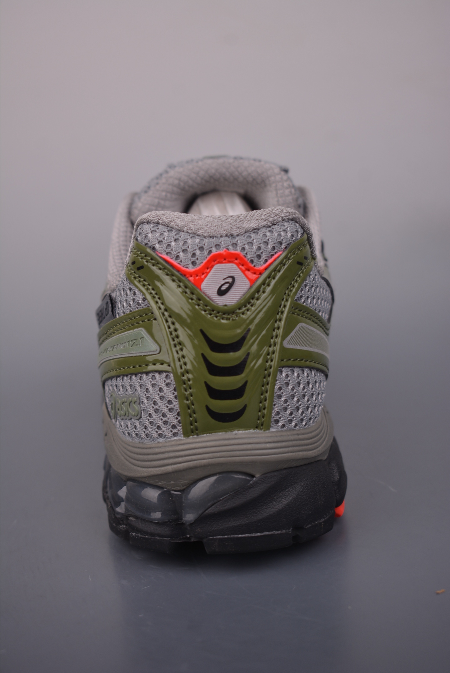 AsicsGel-Kayano 12.1 亚瑟士运动休闲透气专业跑鞋 1203A869-021 AsicsGel-Kayano 12.1 亚瑟士运动休闲透气专业跑鞋 1203A869-021